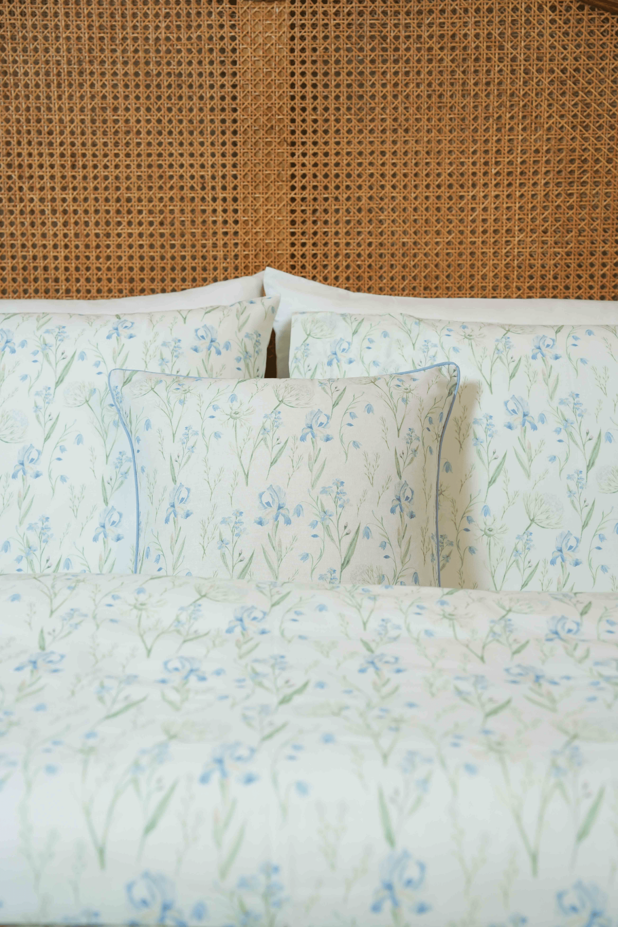 Mist Flower Bed Sheet Set