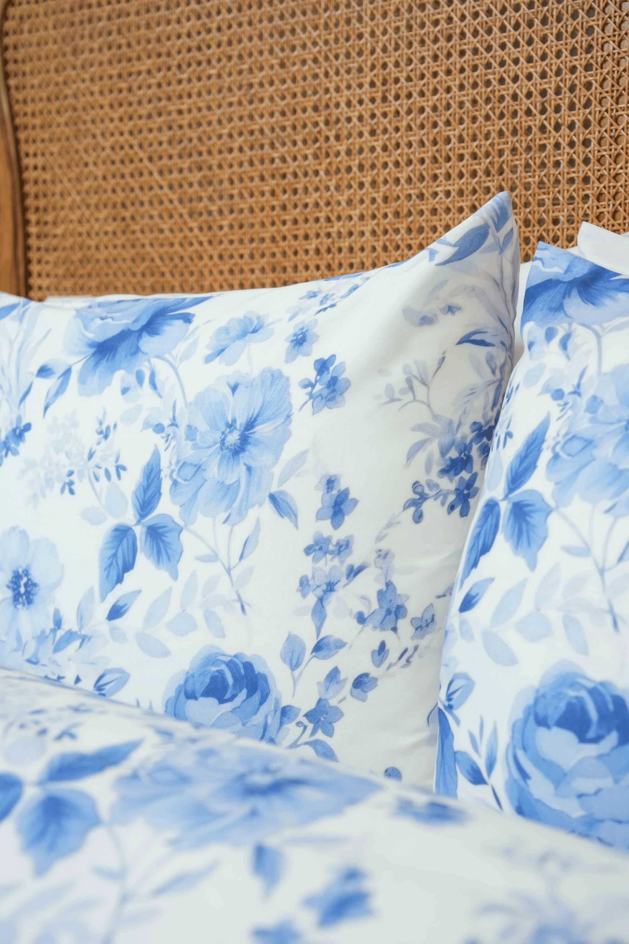 Elysia Bed Sheet Set