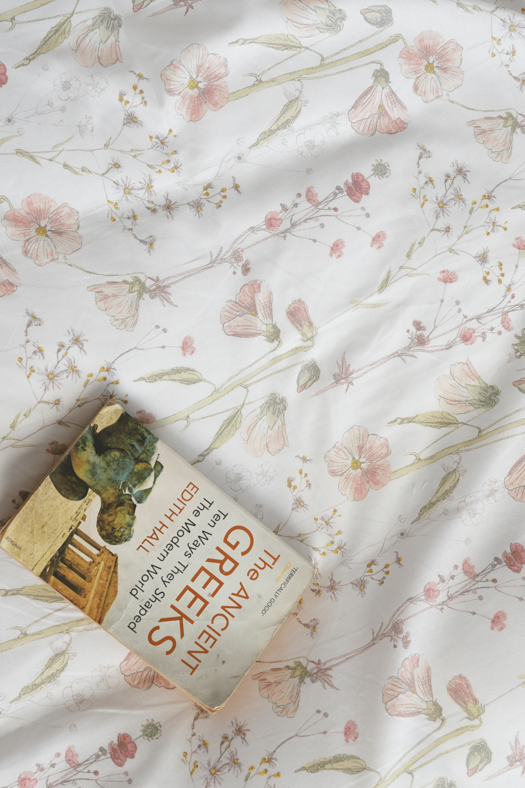 اوشیبانا بیڈ شیٹ سیٹ