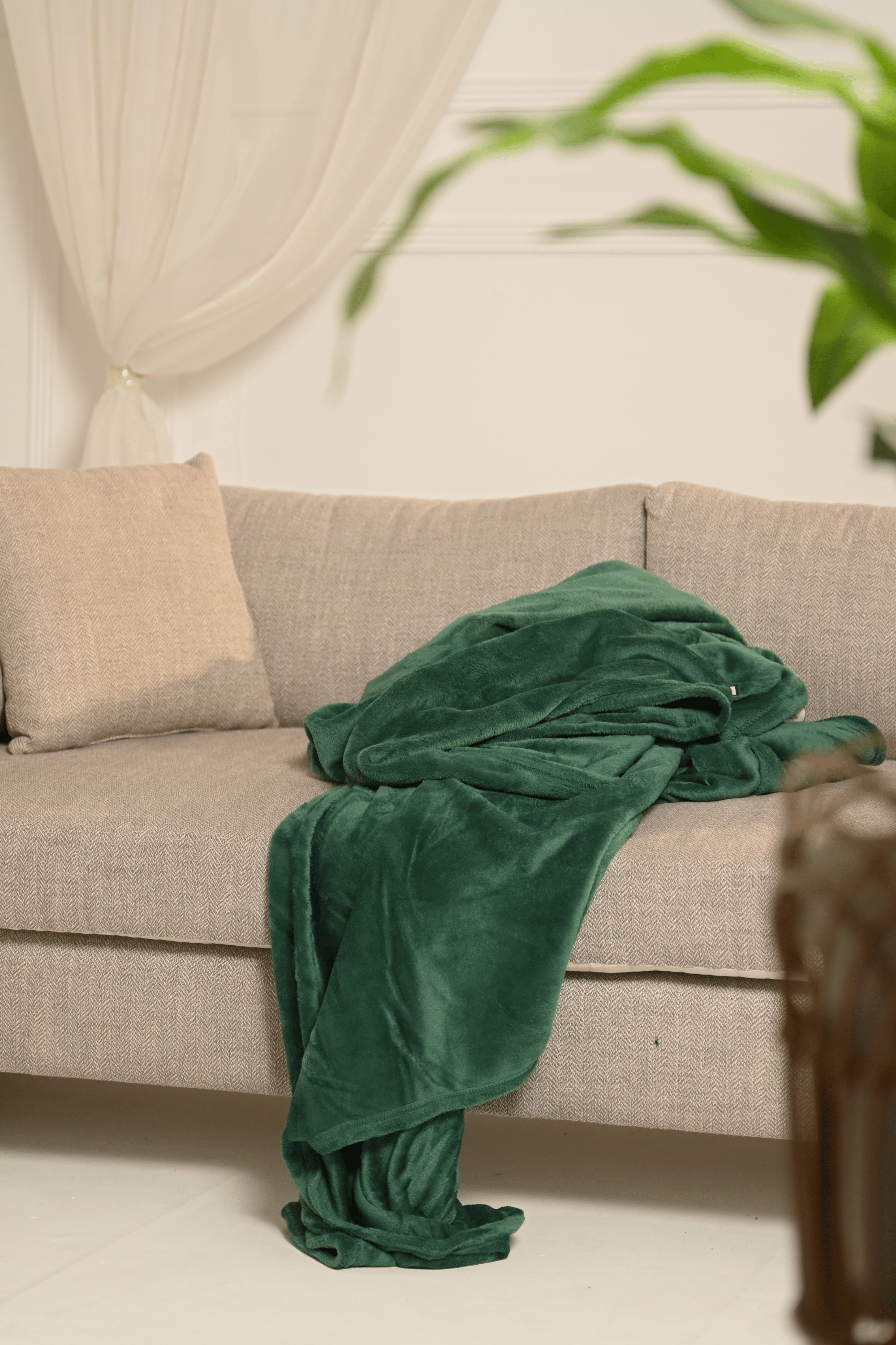 #color_emerald green