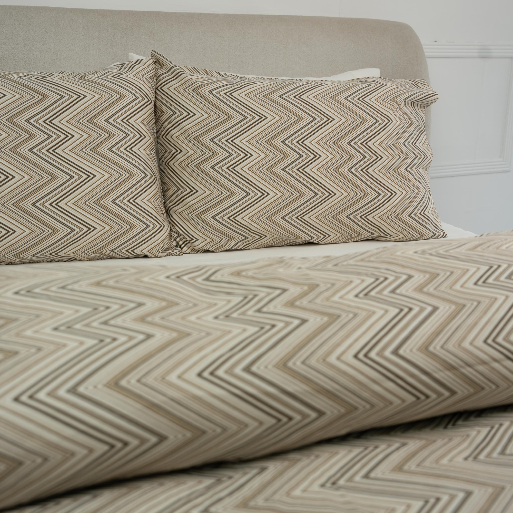 Zyra Duvet cover Set