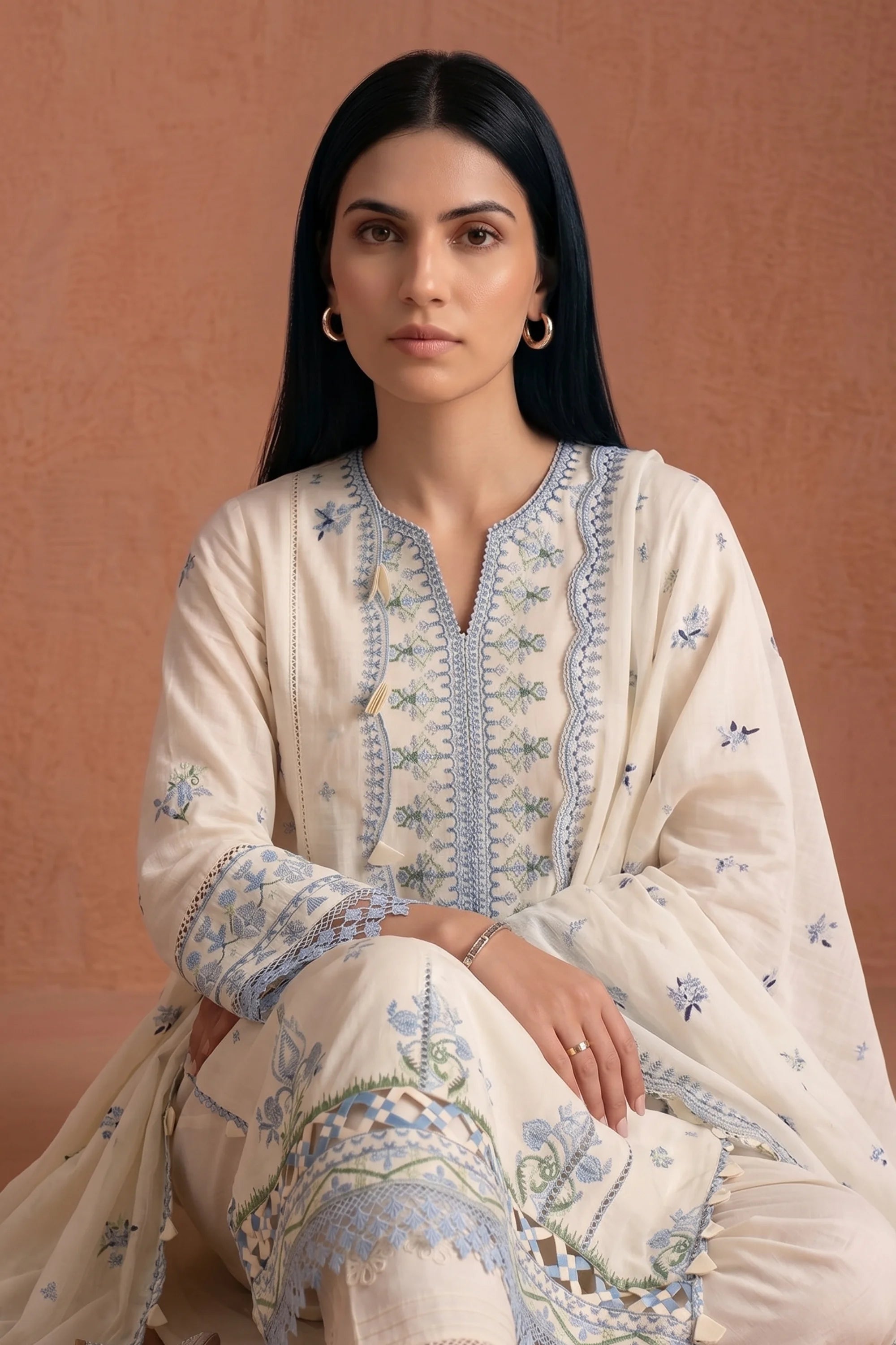 Ivory Suzani - Luxury Lawn Suit