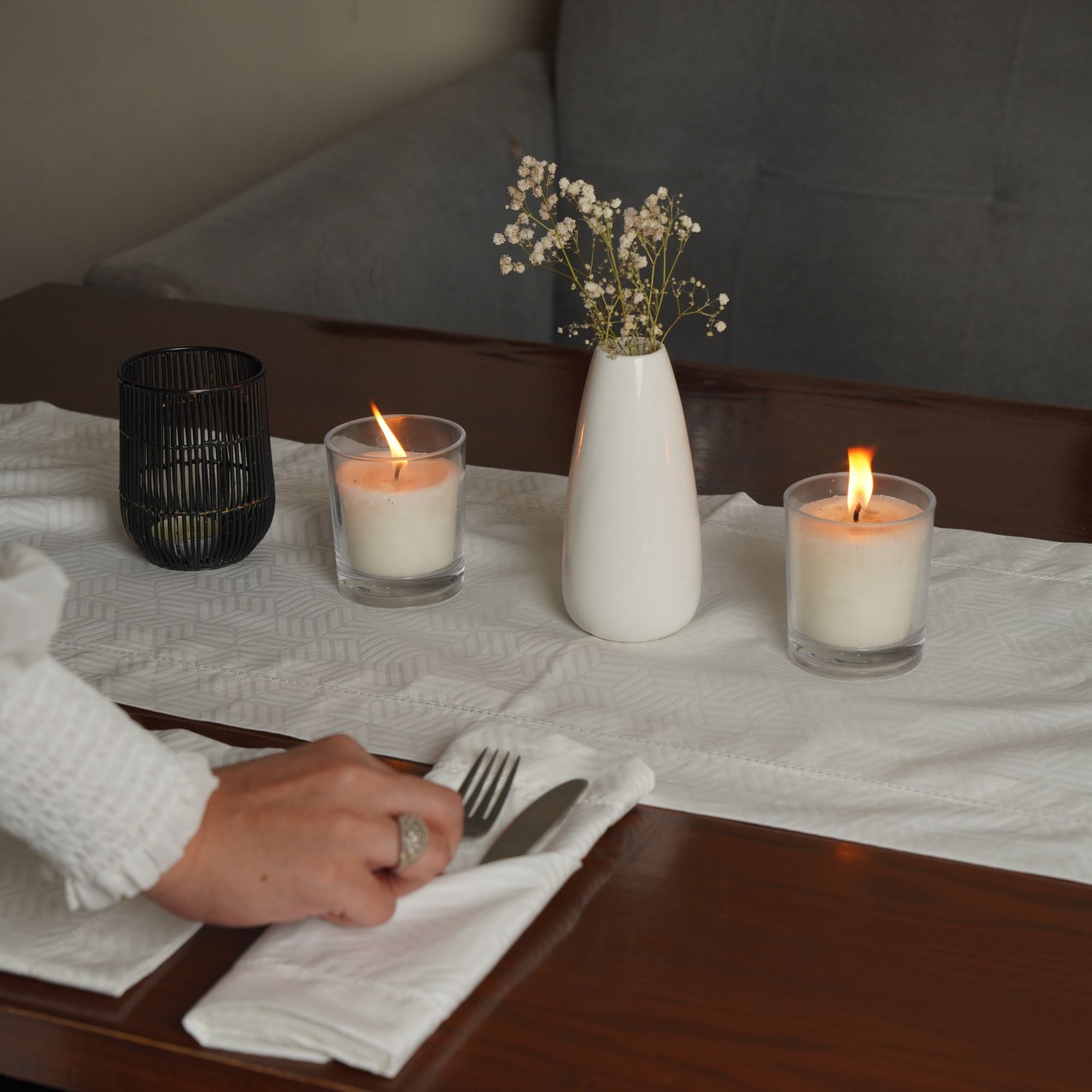 Jacquard Table Runner Luxe-Edition