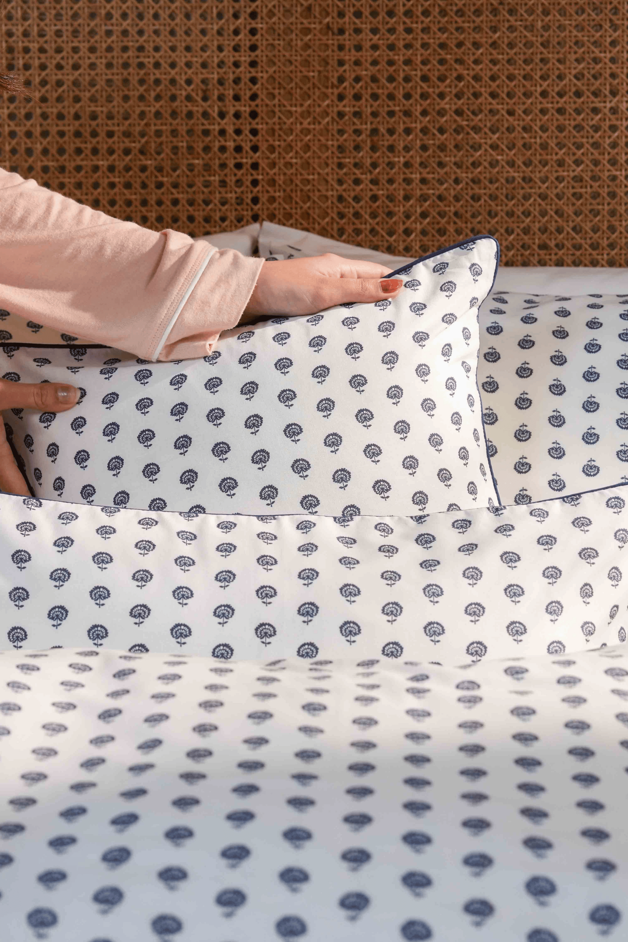 Indigo Medallion Bed Sheet Set
