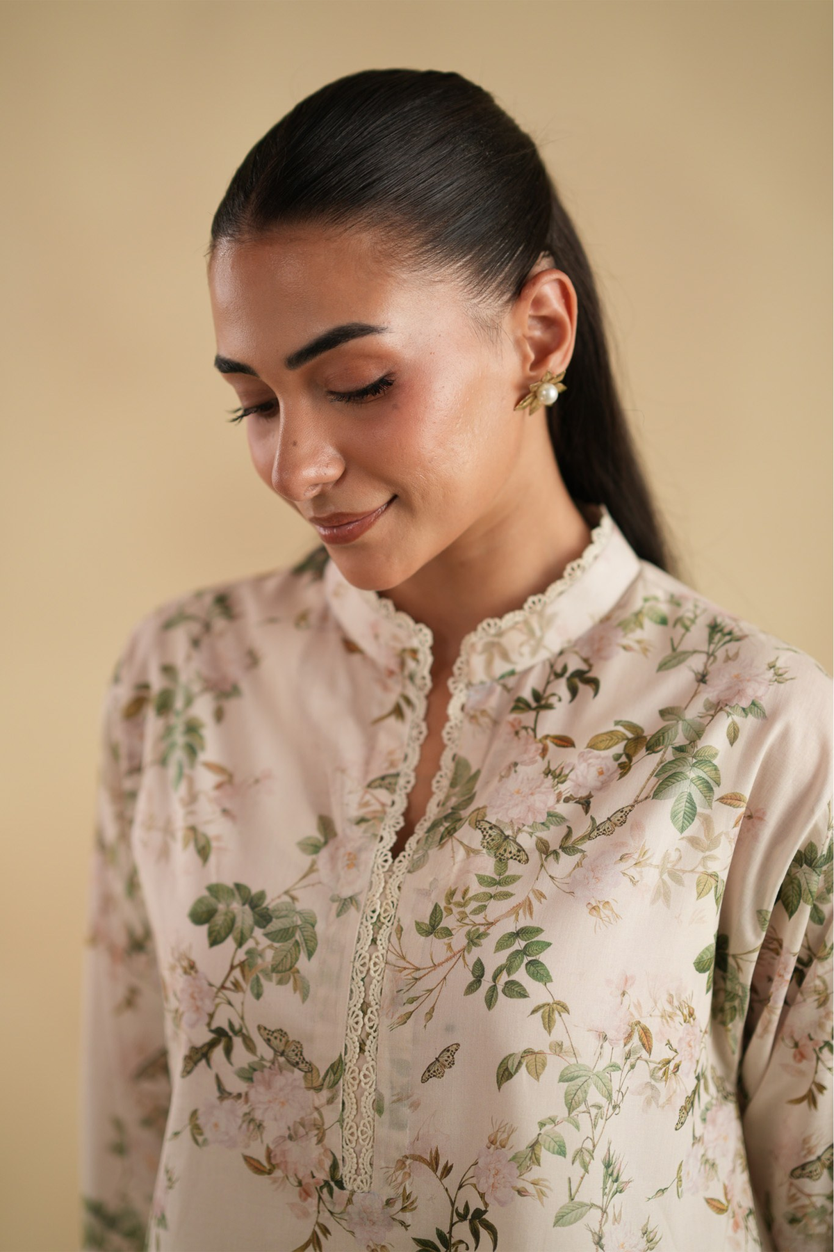 Feuille - Embroidered Lawn Suit