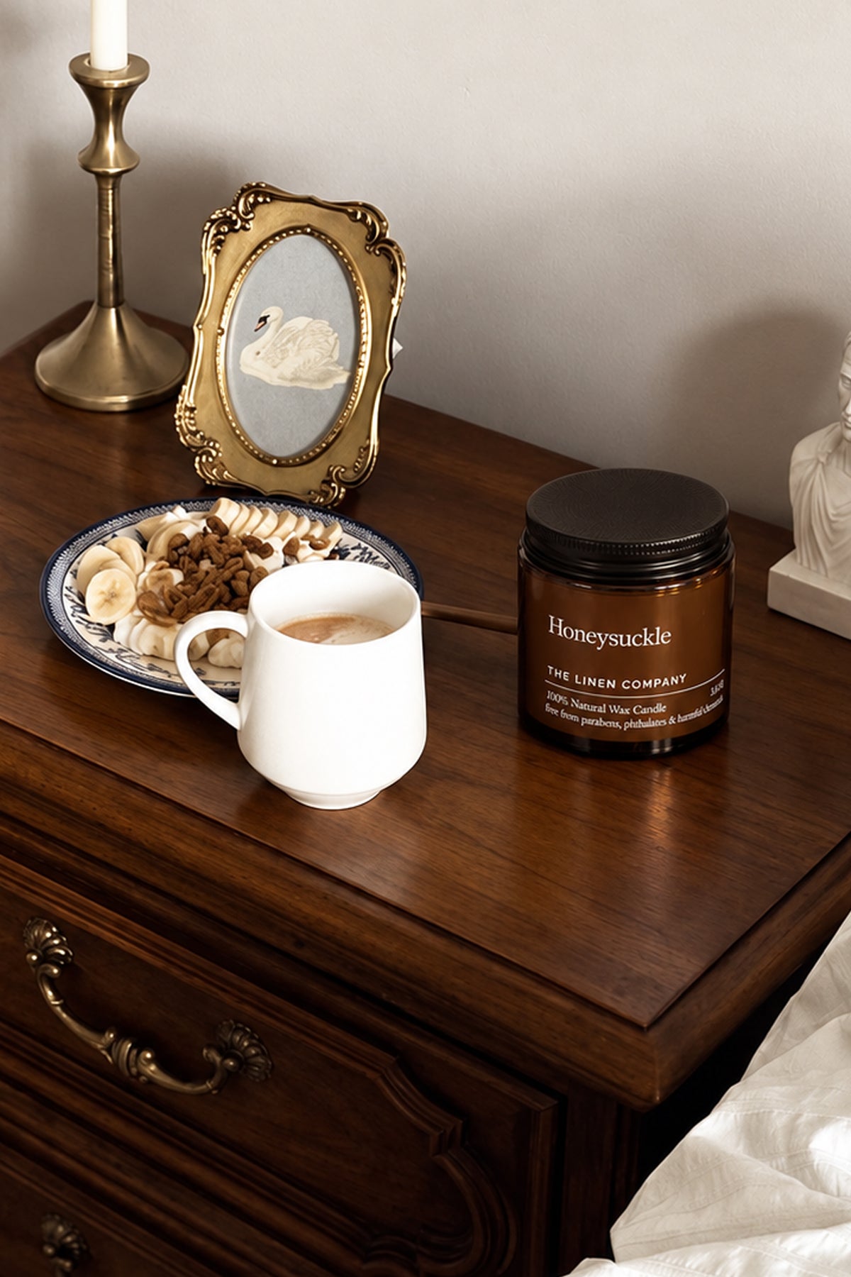 Honey Suckle Scented Candle