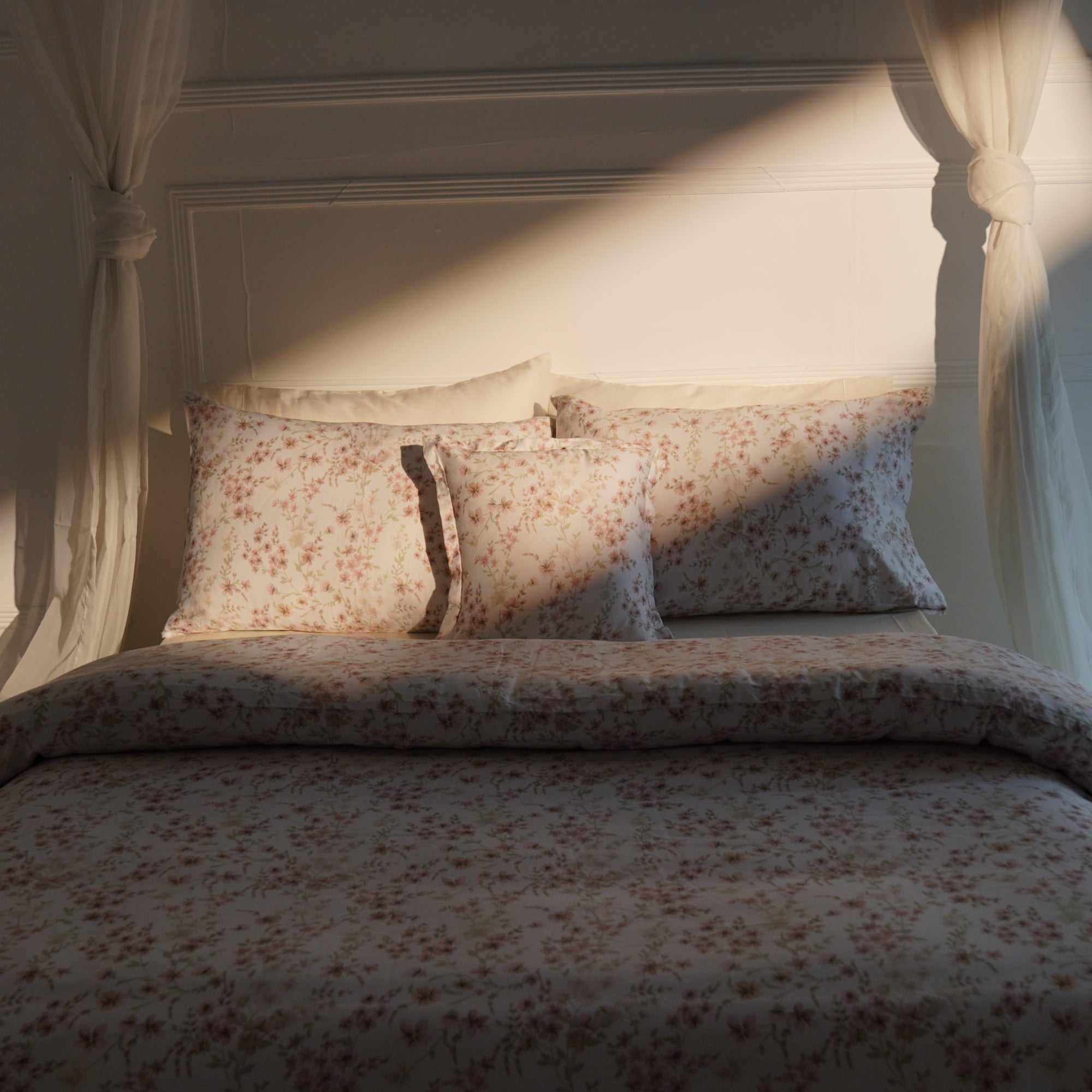 Amore Pillowcases - Luxe Edition