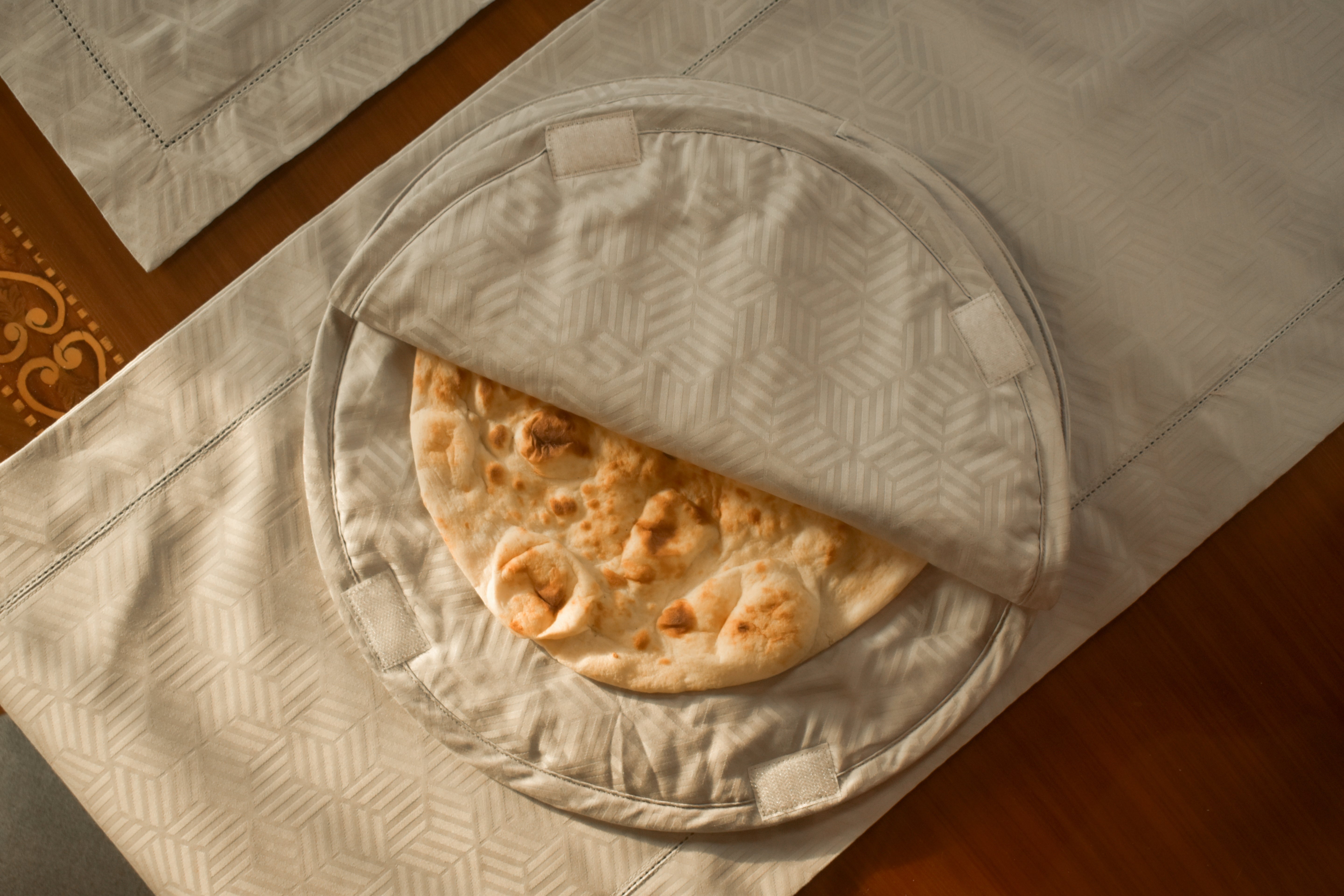 Jacquard Table Linen - Luxe Edition