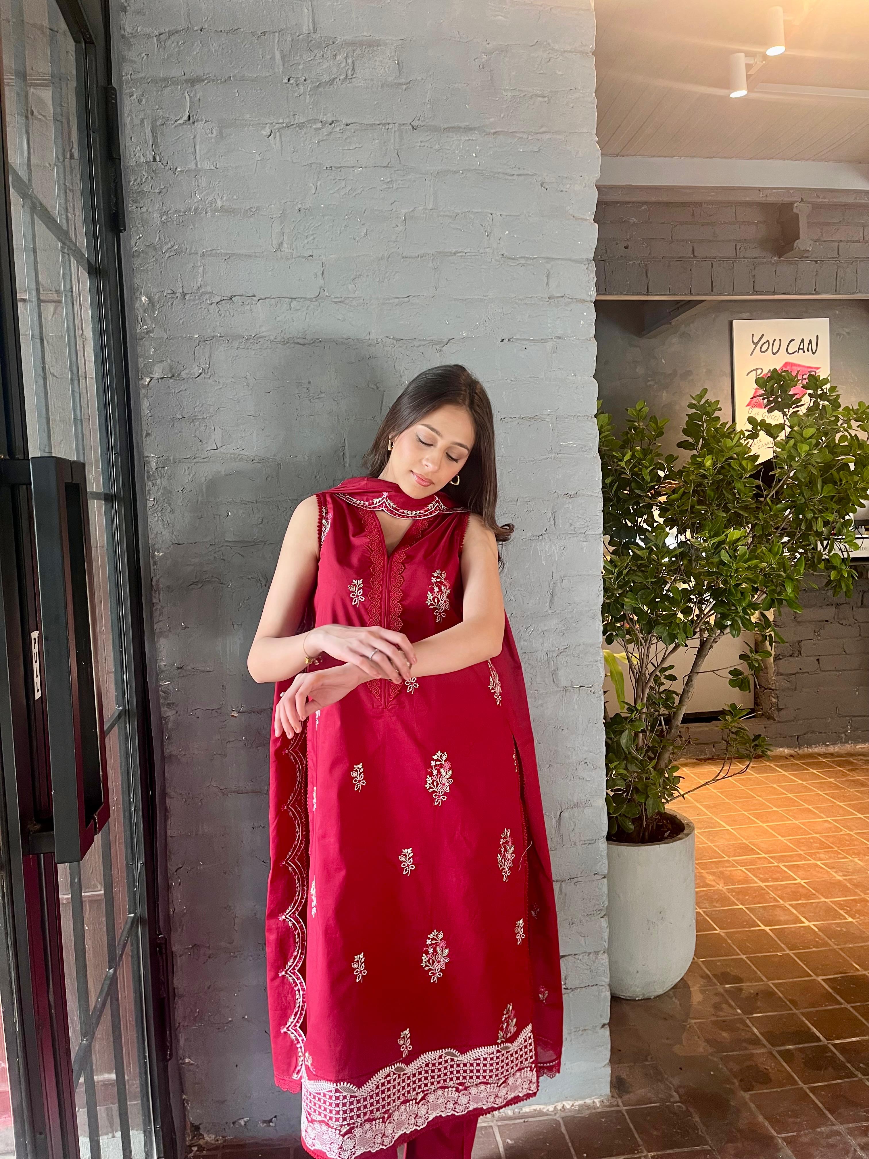 Crimson - Luxury Lawn Suit