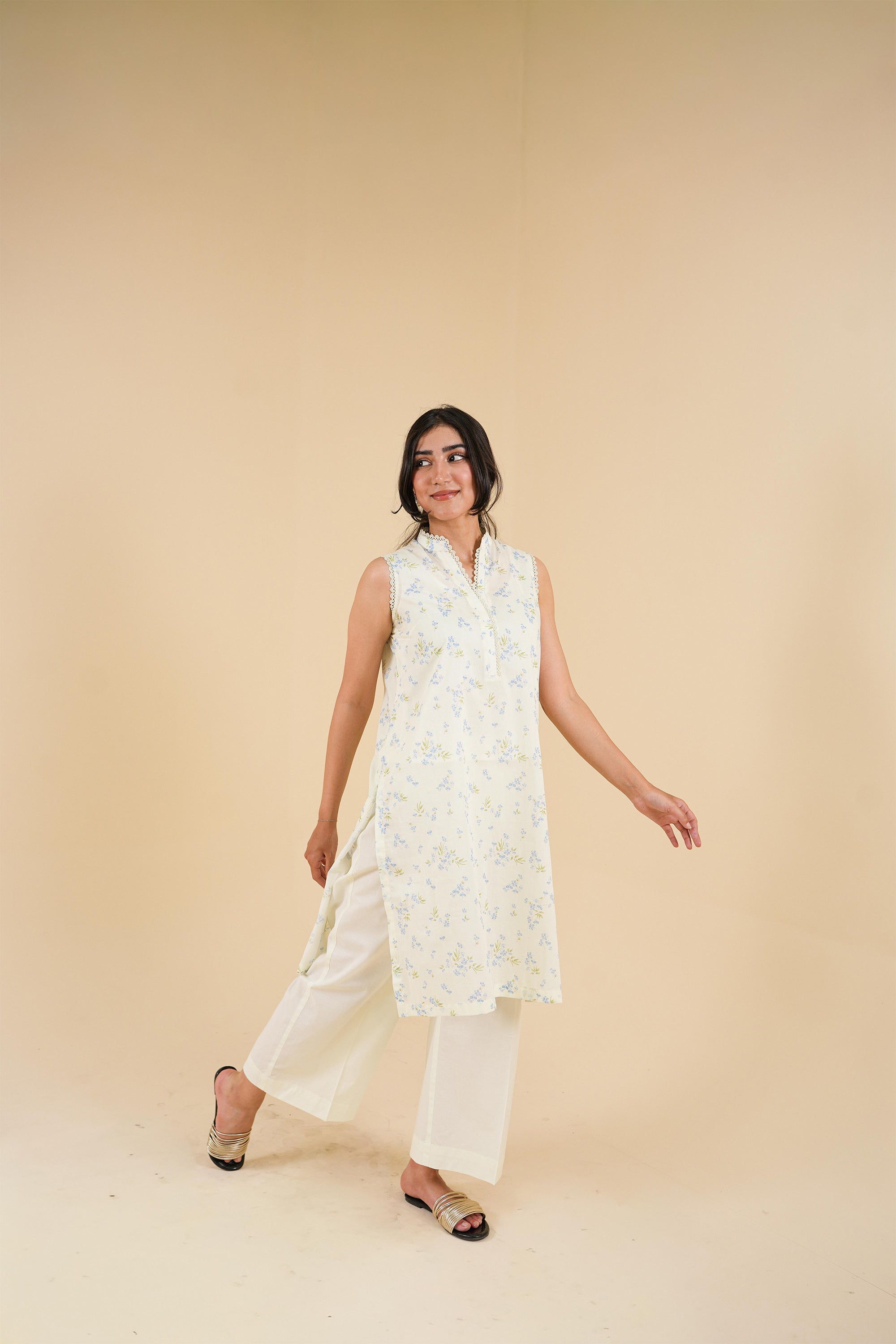 Pristine Ditsy - Printed Lawn Suit