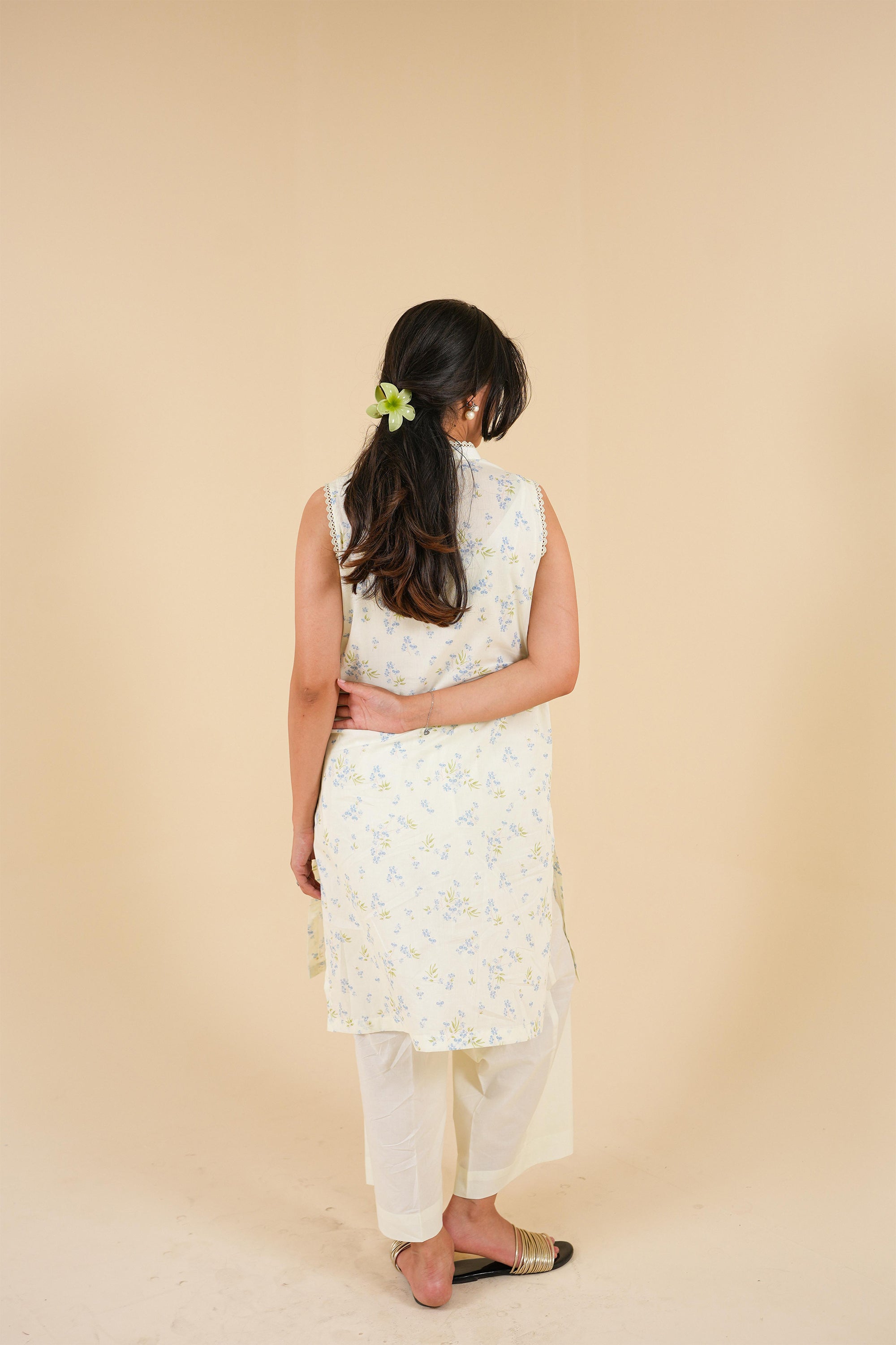 Pristine Ditsy - Printed Lawn Suit