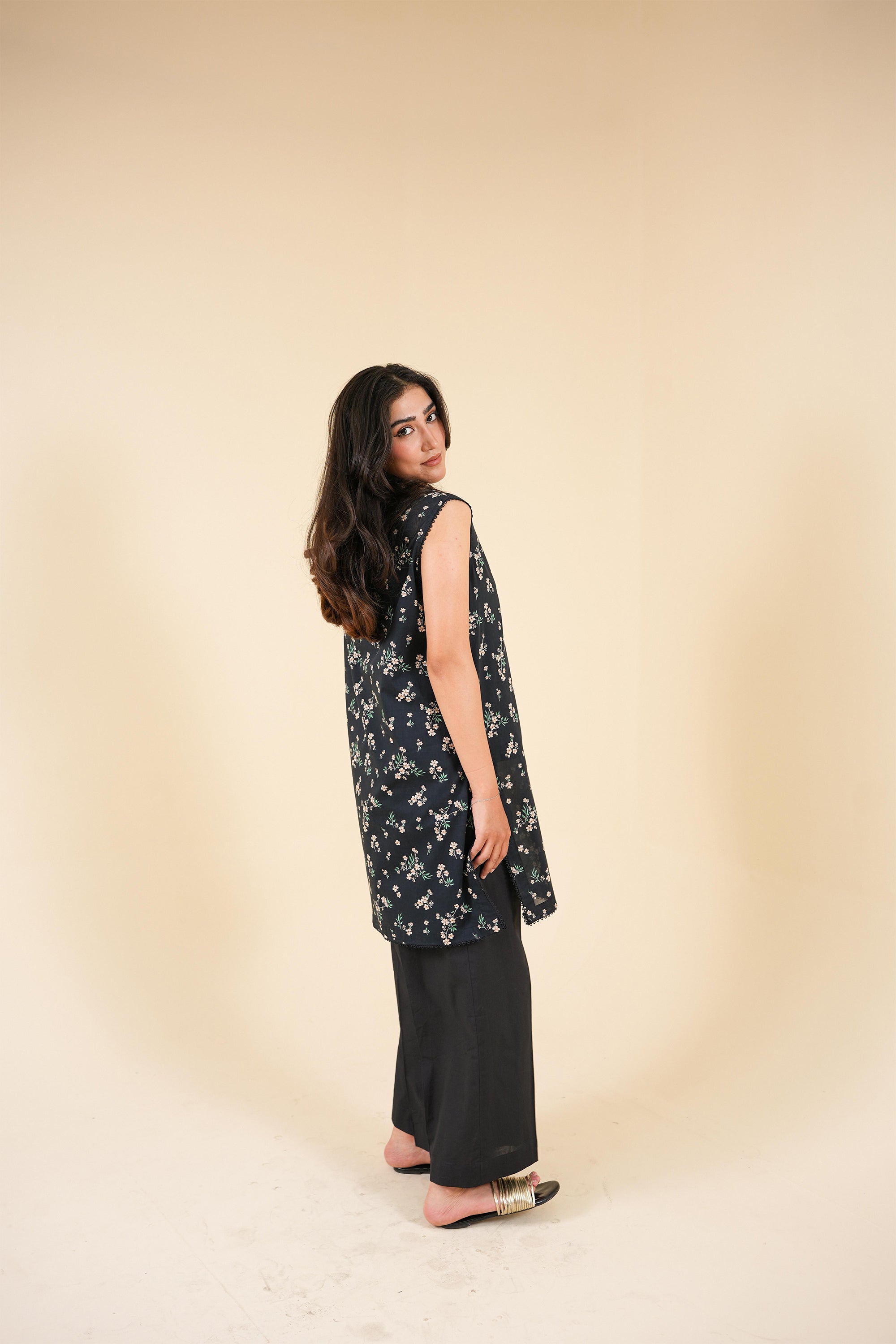 Shadow Ditsy - Printed Lawn Suit