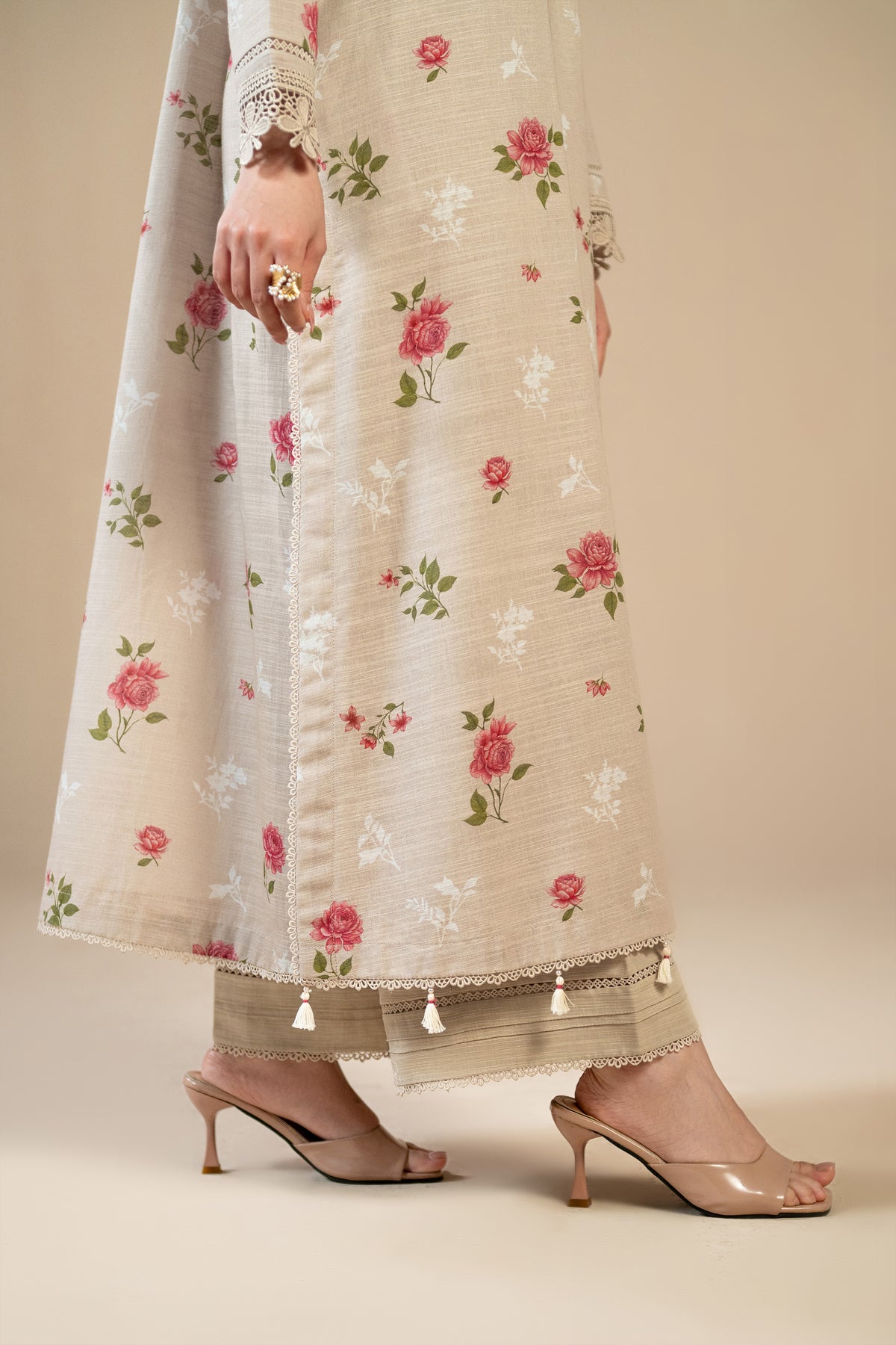 Fawn Petal 3 PC Unstitched