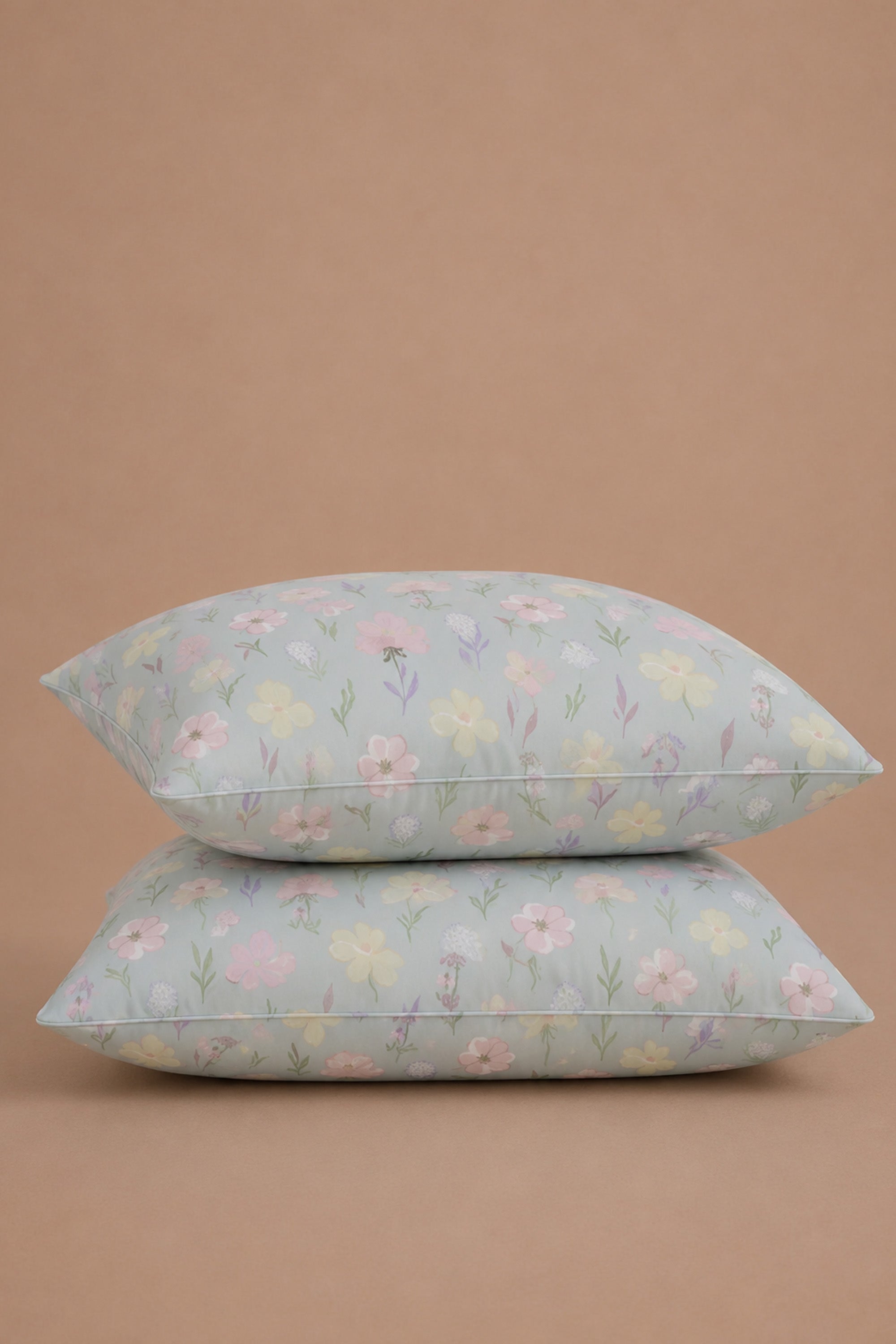 Gardenia Pillowcases