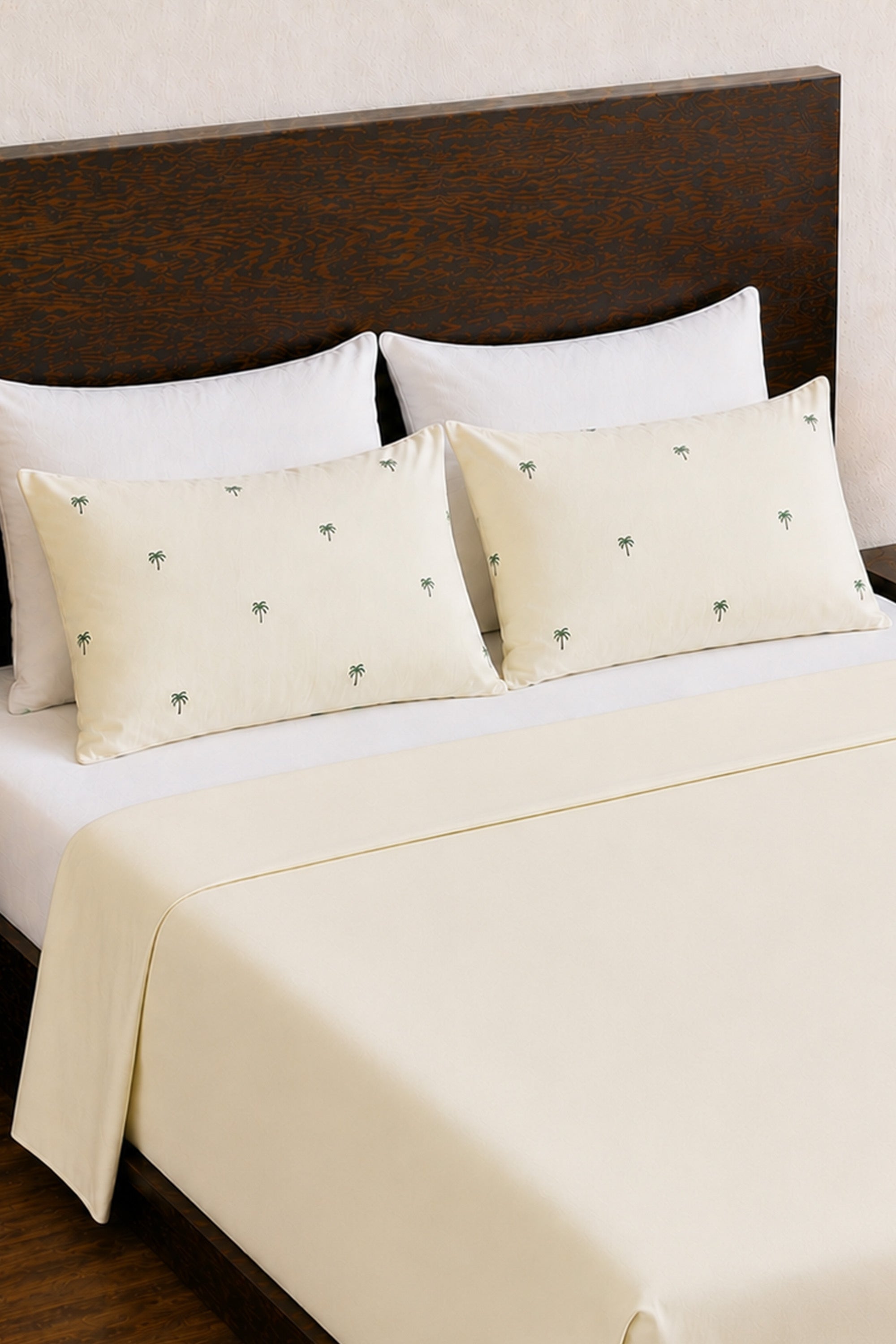 T400 Luxe Ivory Embroidered Egyptian Cotton Bed Sheet Set