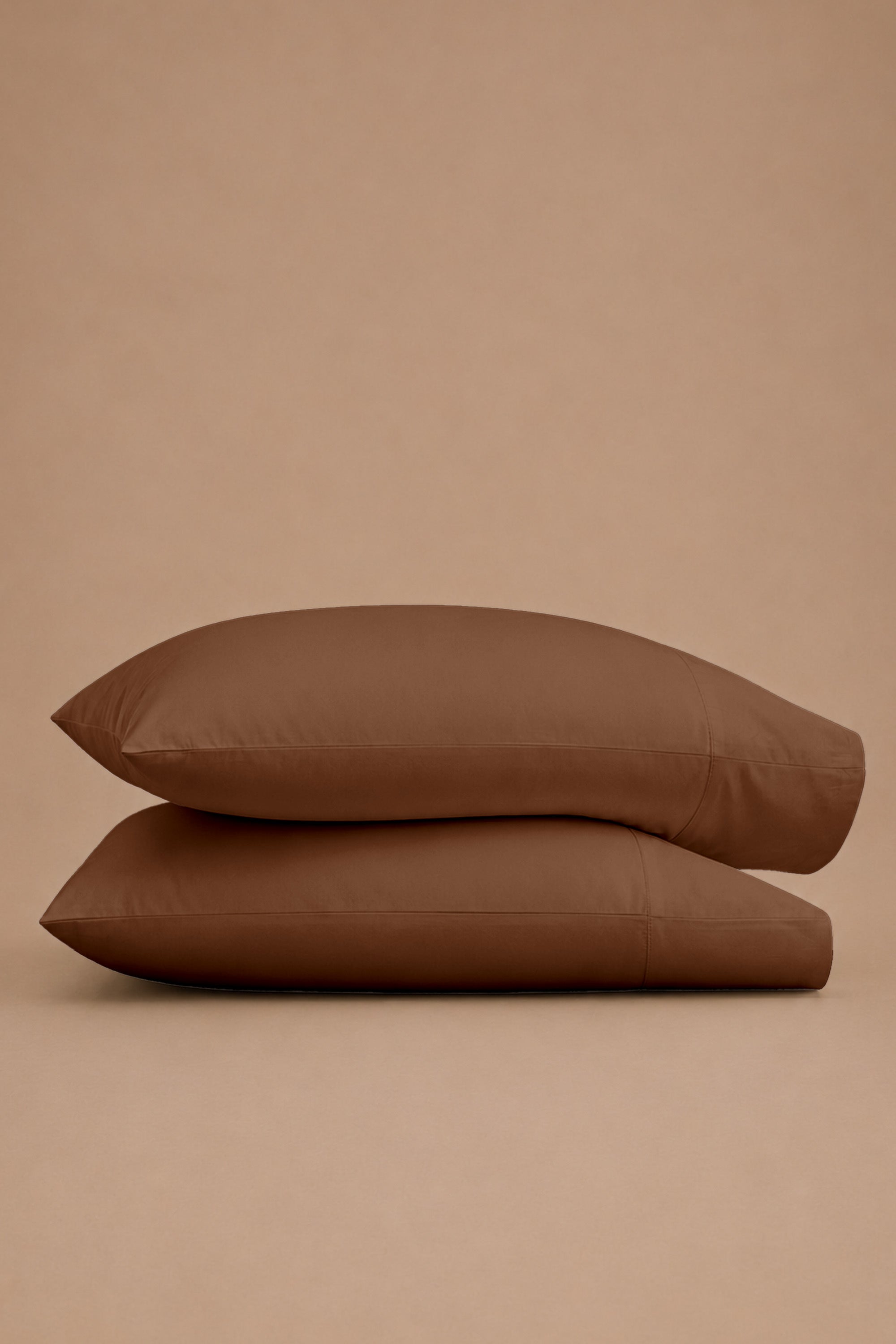 T200 Mocha Pillowcases