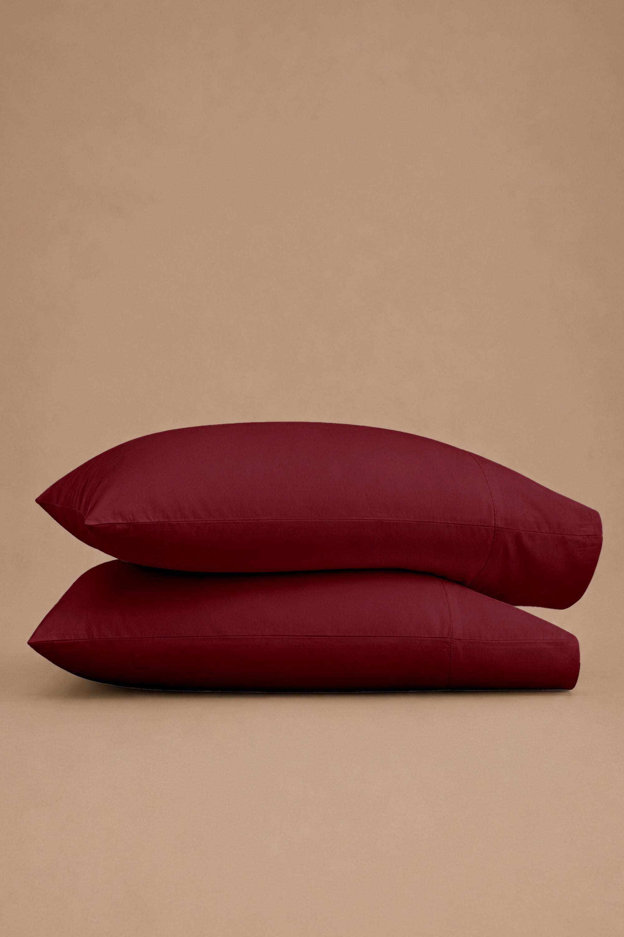 T200 Red Pillowcases