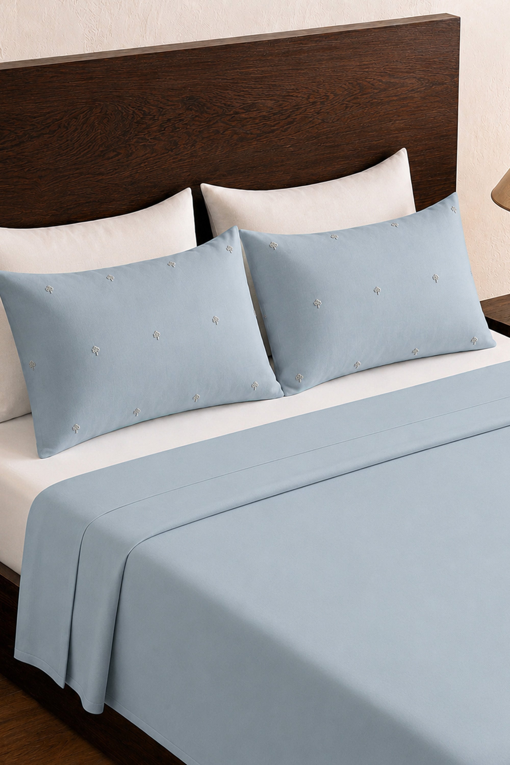 T400 Luxe Sky Embroidered Egyptian Cotton Bed Sheet Set