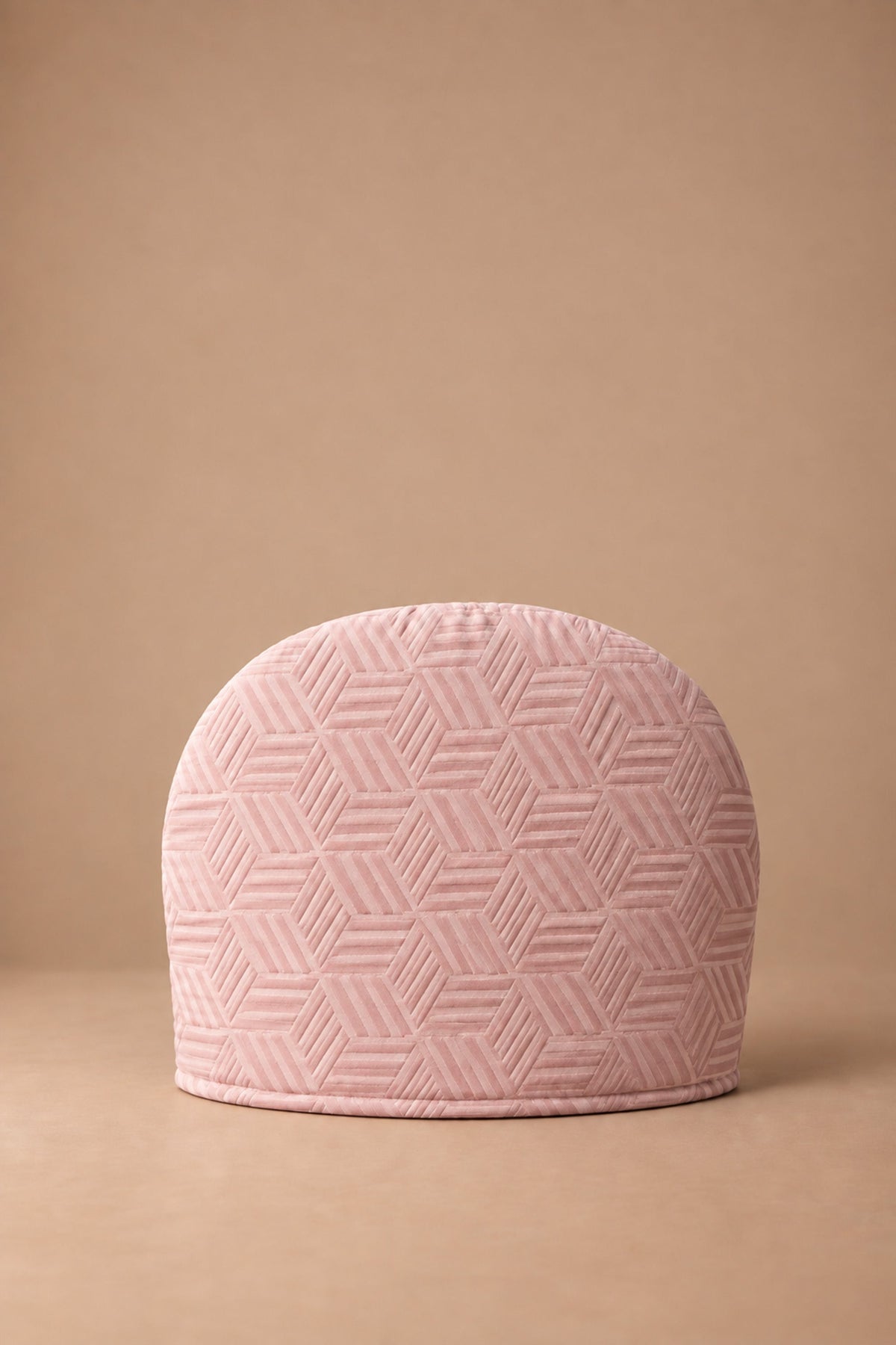 Jacquard tea cozy in rose pink #color_rose pink