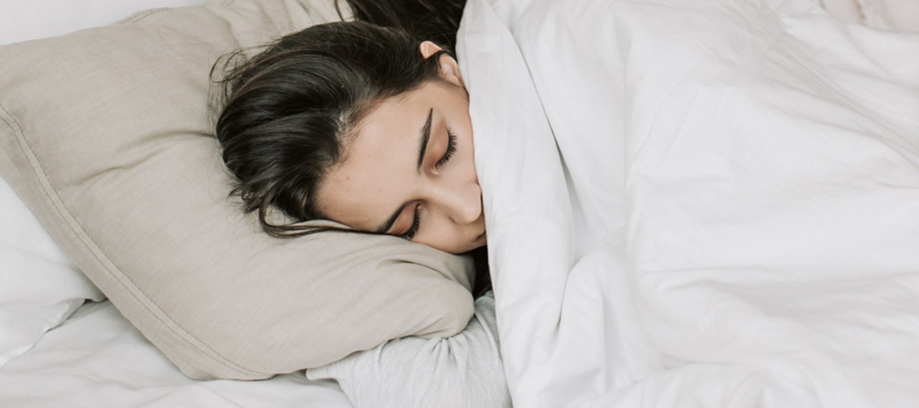 How Can Your Bedding Affect Your Mood? - THE LINEN COMPANY