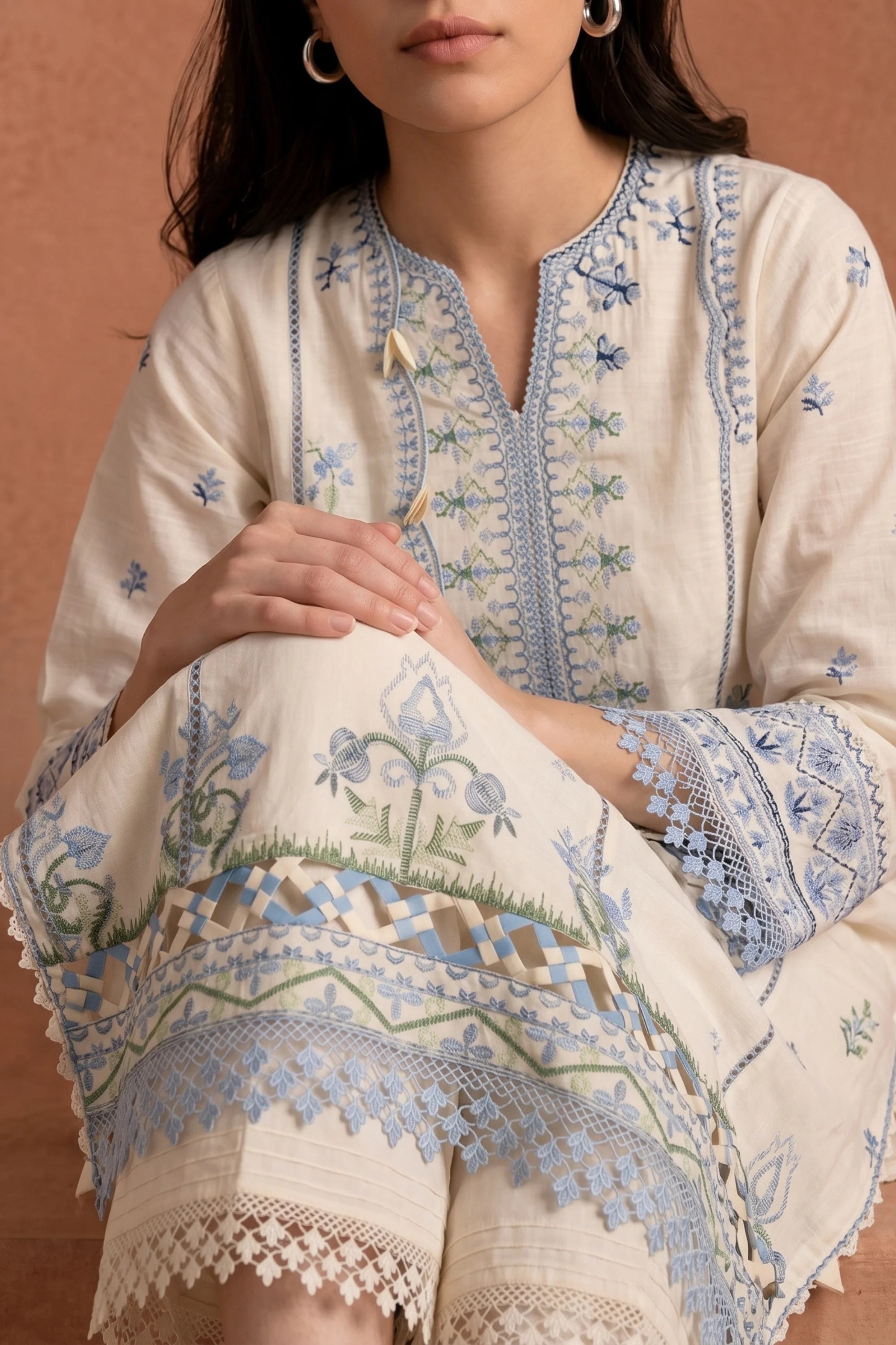 Ivory Suzani - Luxury Lawn Suit