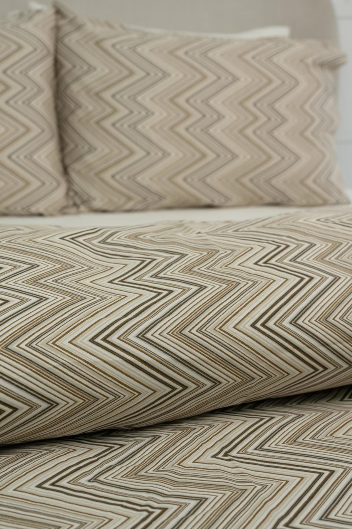 Zyra Pillows & Cushions – view 3