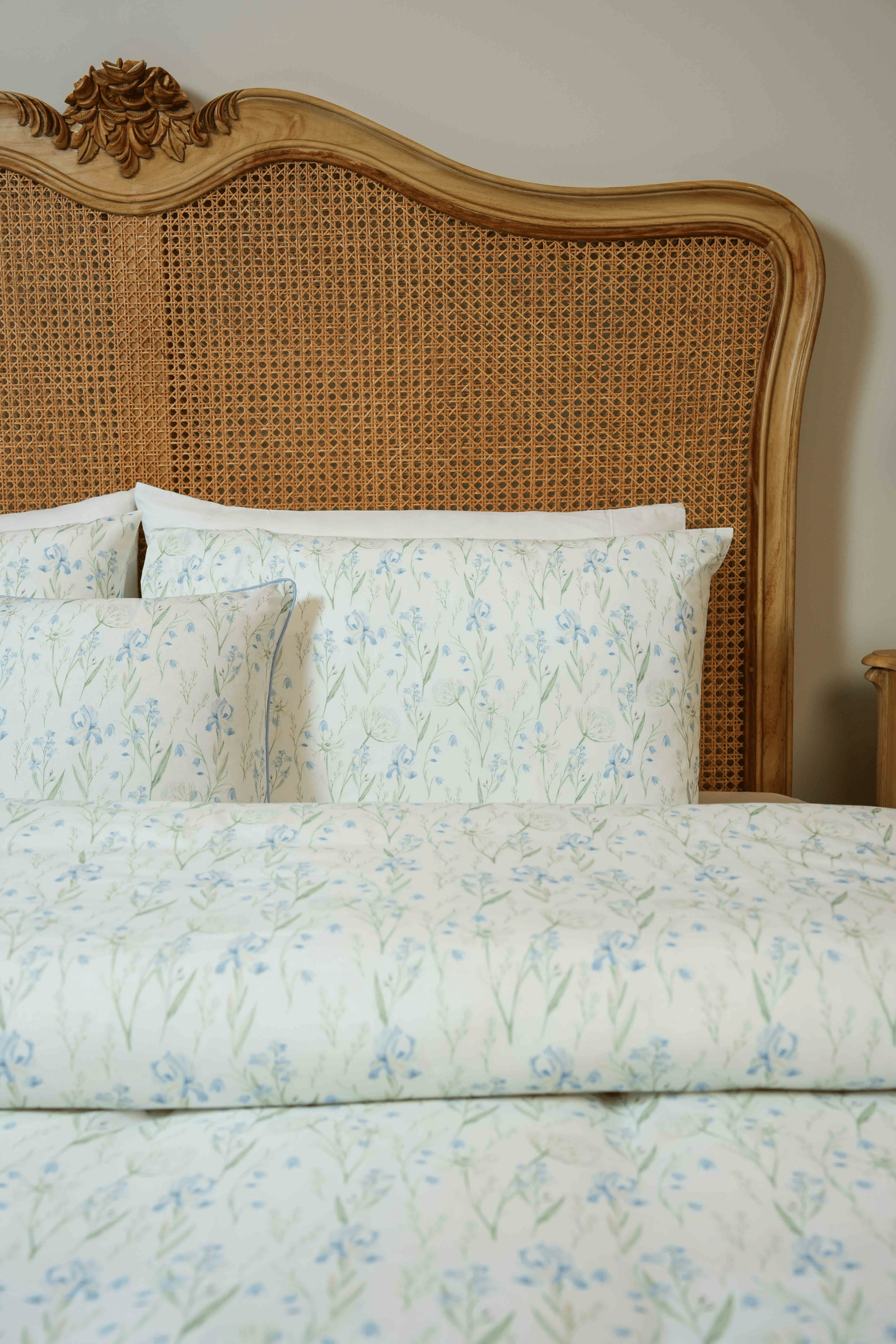 Mist Flower Bed Sheet Set