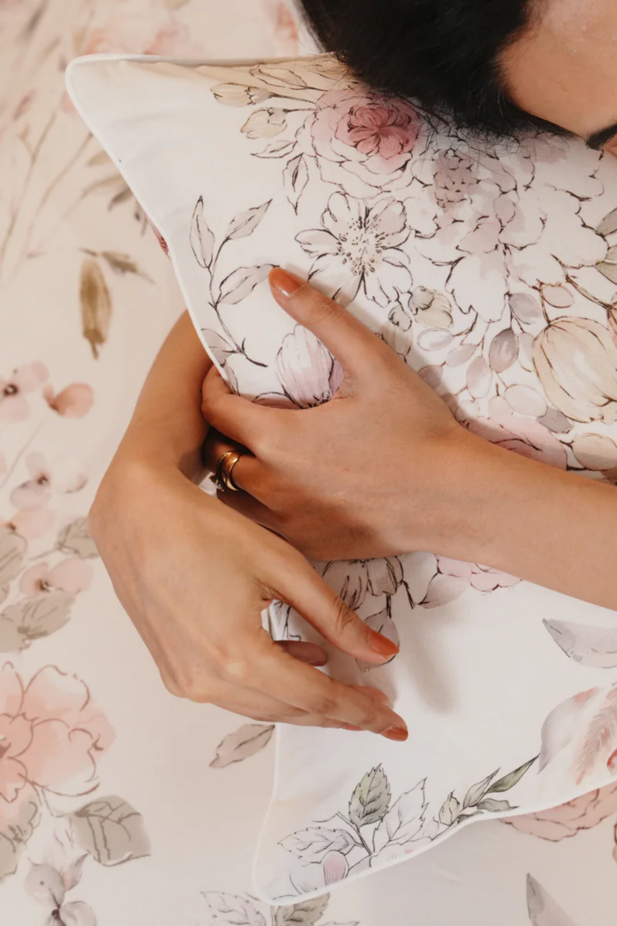 Petalis Pillows & Cushions