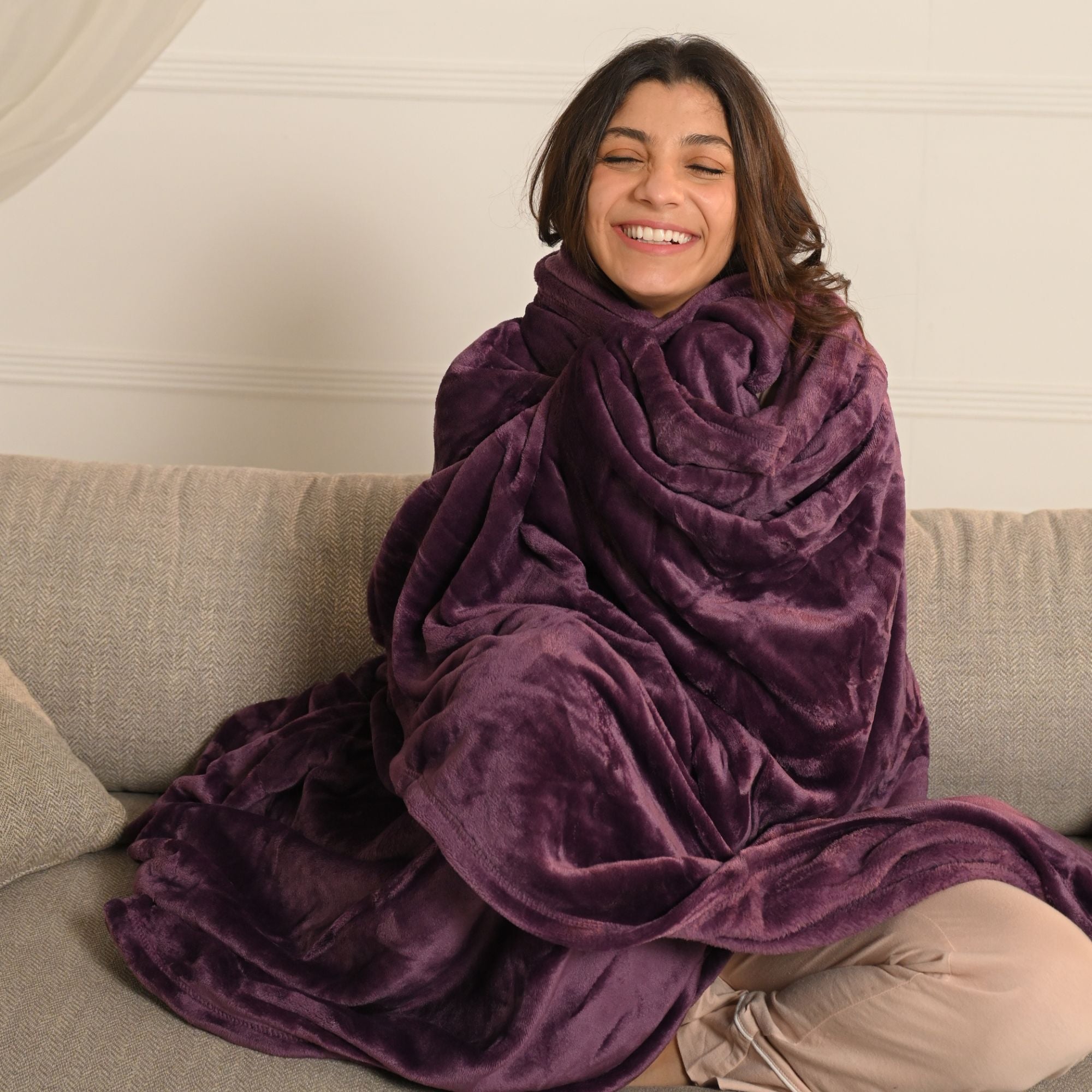 Plum Microfiber Plush Blanket