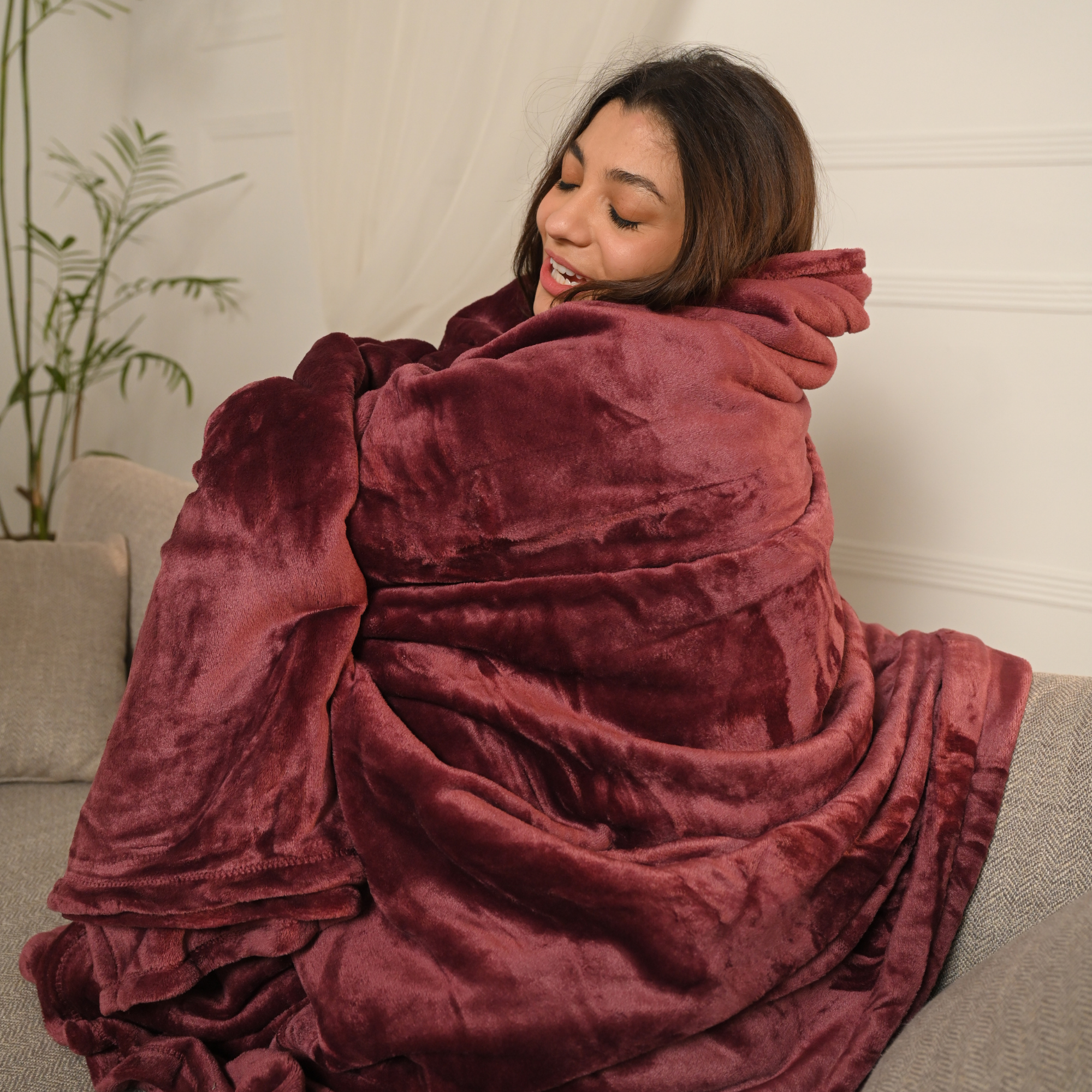 Burgundy Microfiber Plush Blanket