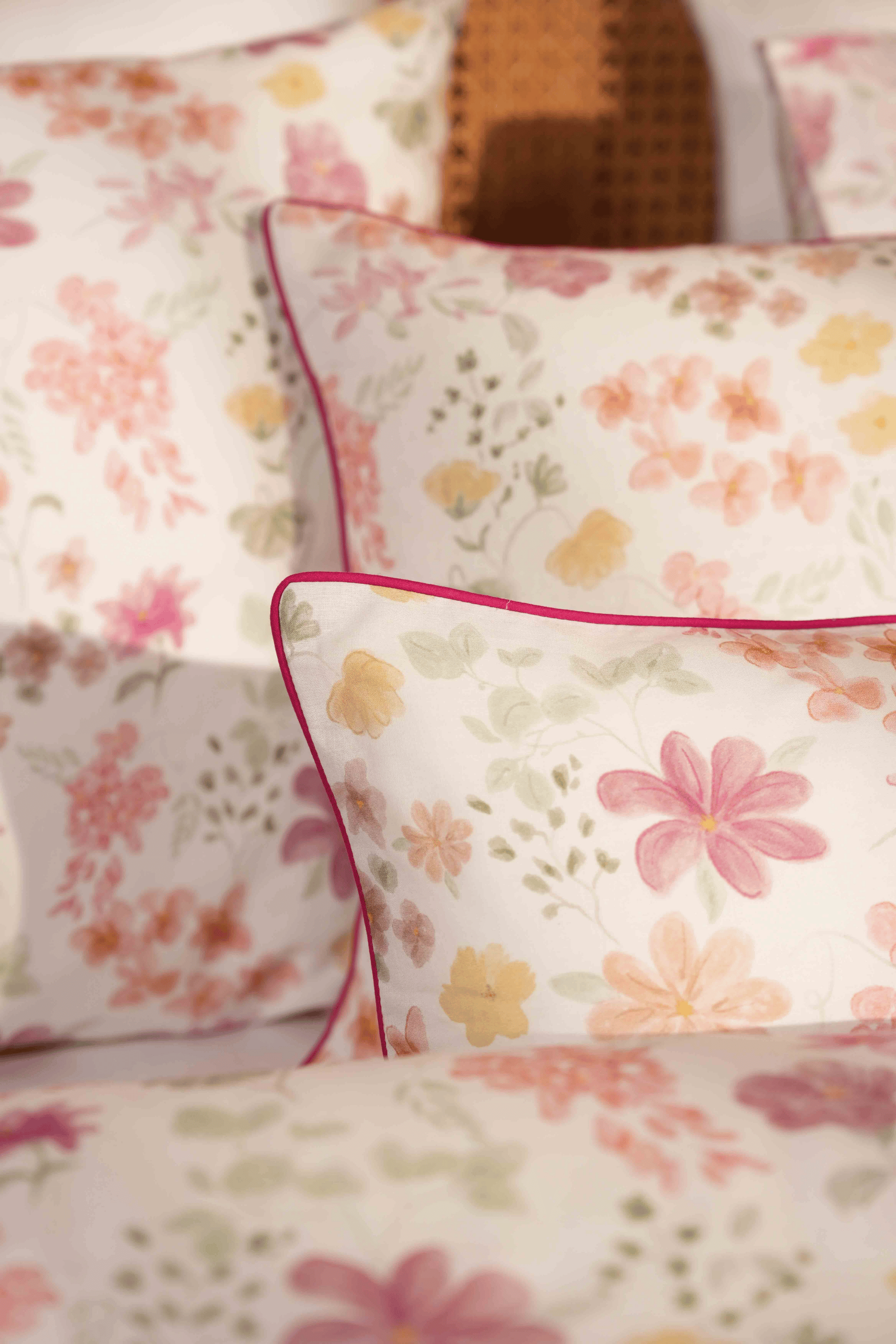 Wisteria Field Bed Sheet Set