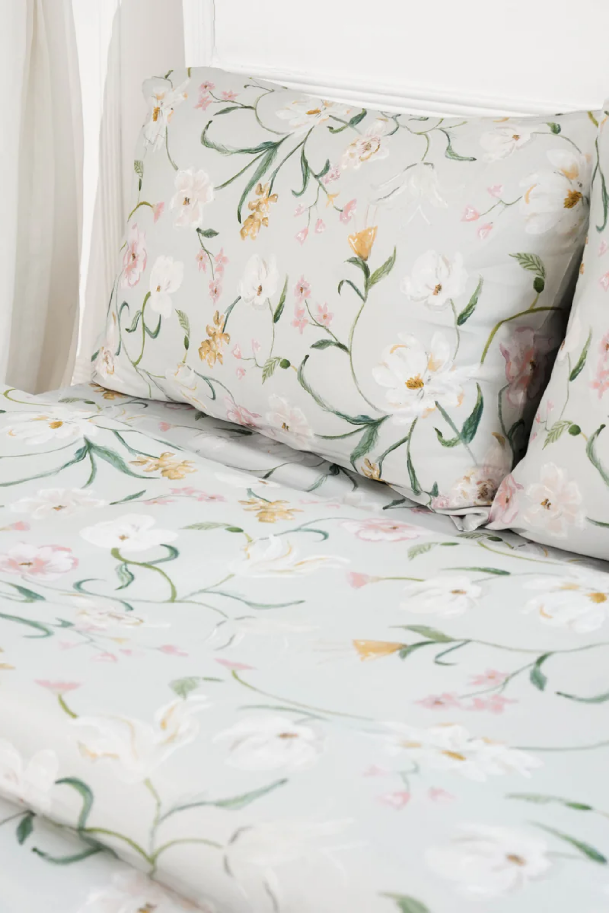 Fleur Cushion Cover - Luxe Edition