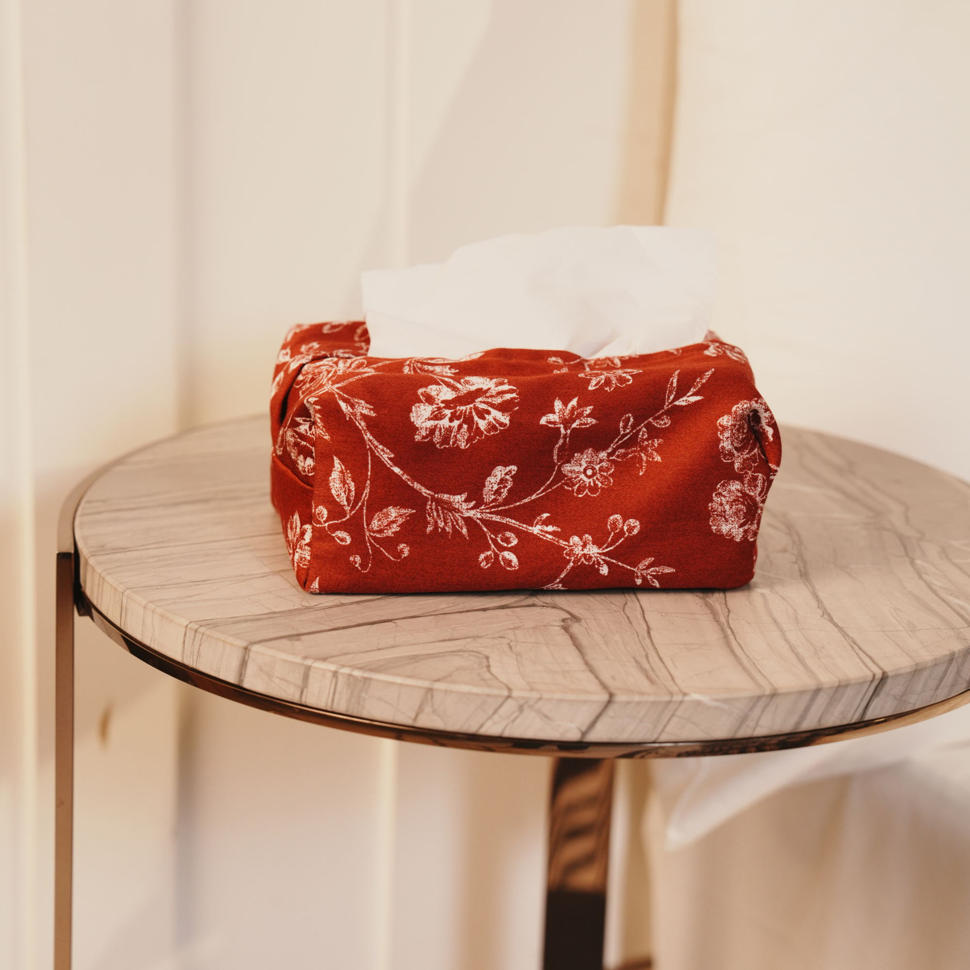 Mauveur Tissue Box Cover