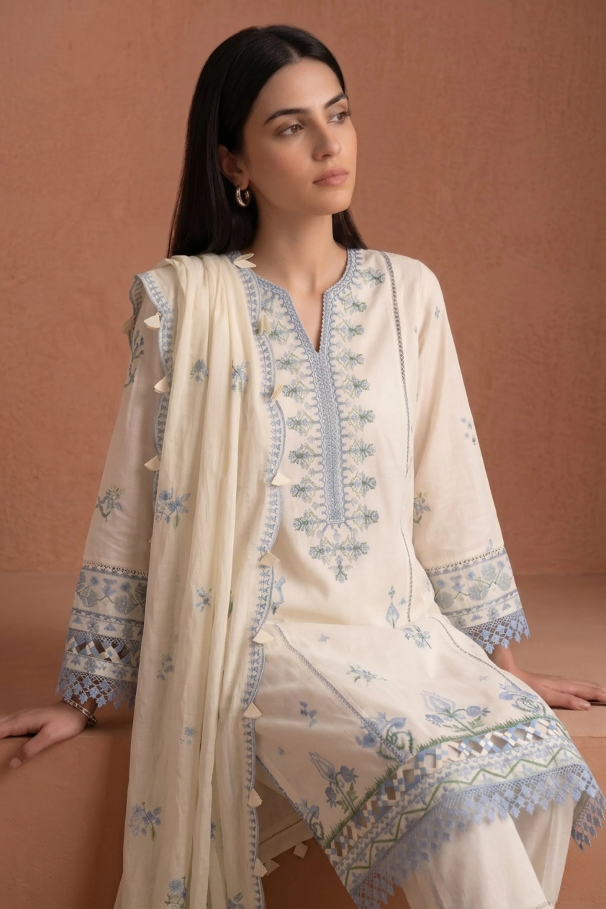 Ivory Suzani - Luxury Lawn Suit