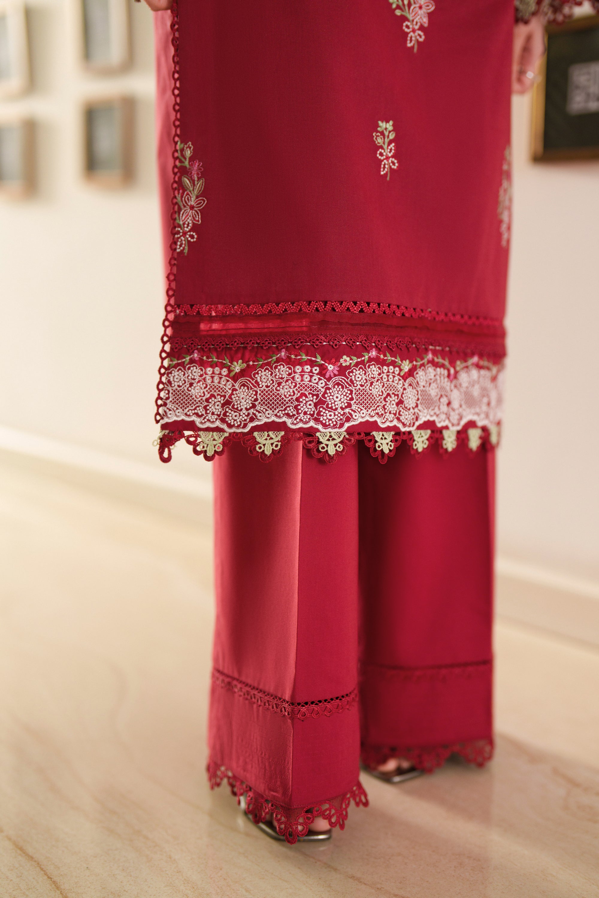 Crimson - Luxury Lawn Suit