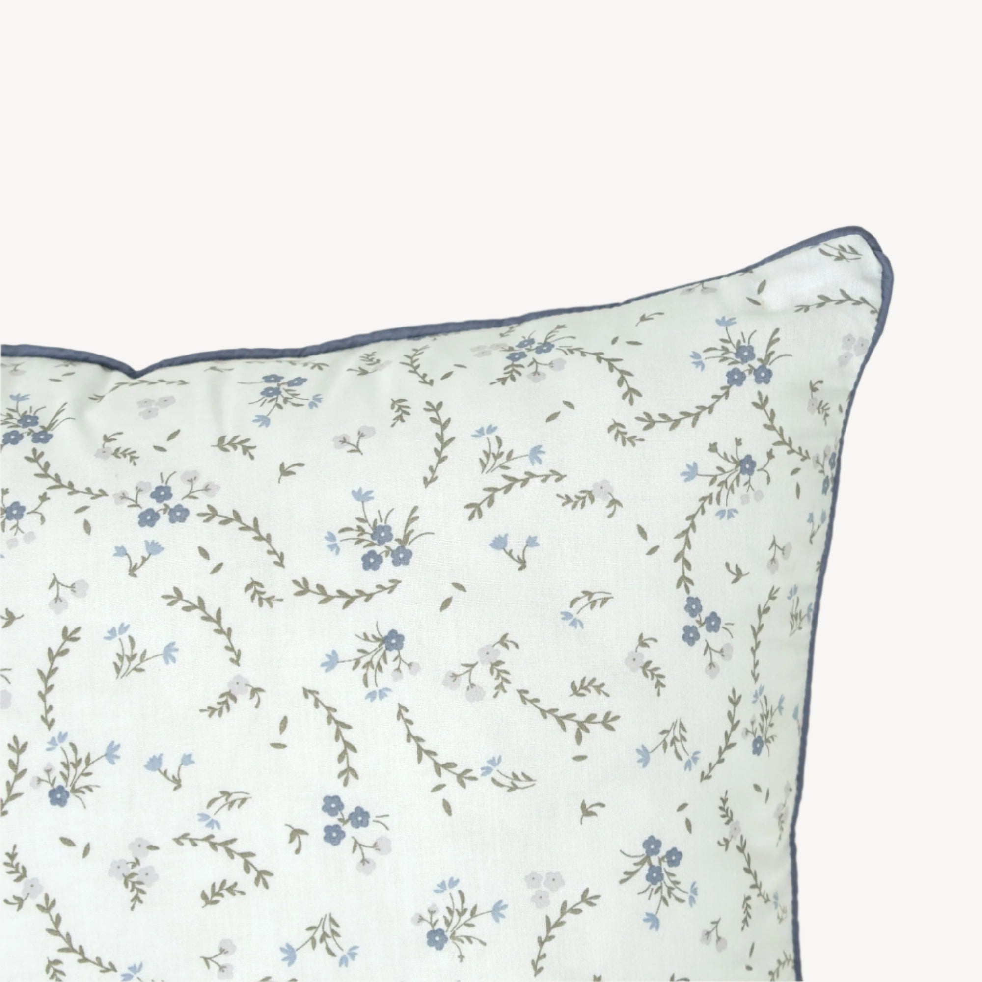 Elysia Cushion Cover