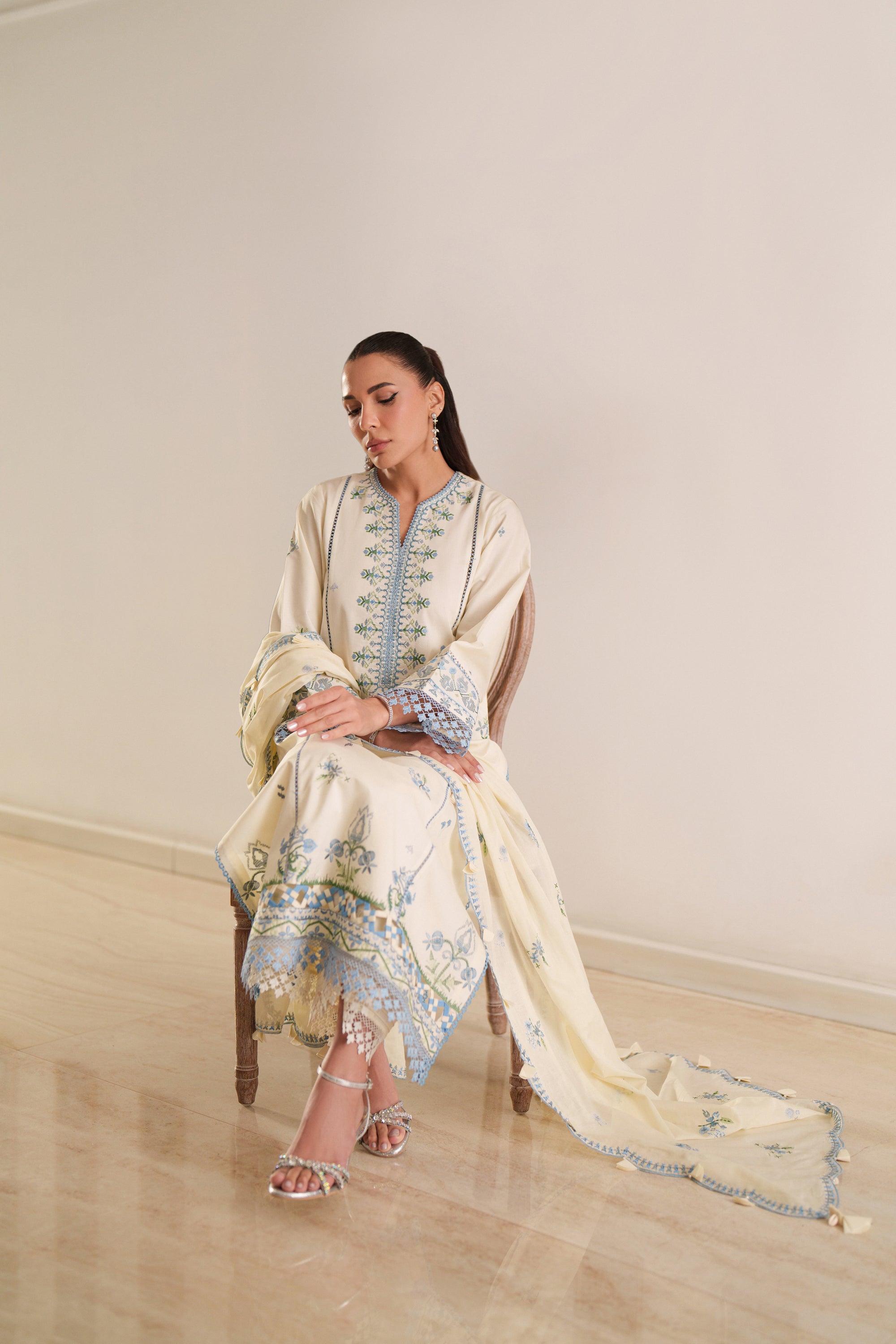 Ivory Suzani - Luxury Lawn Suit