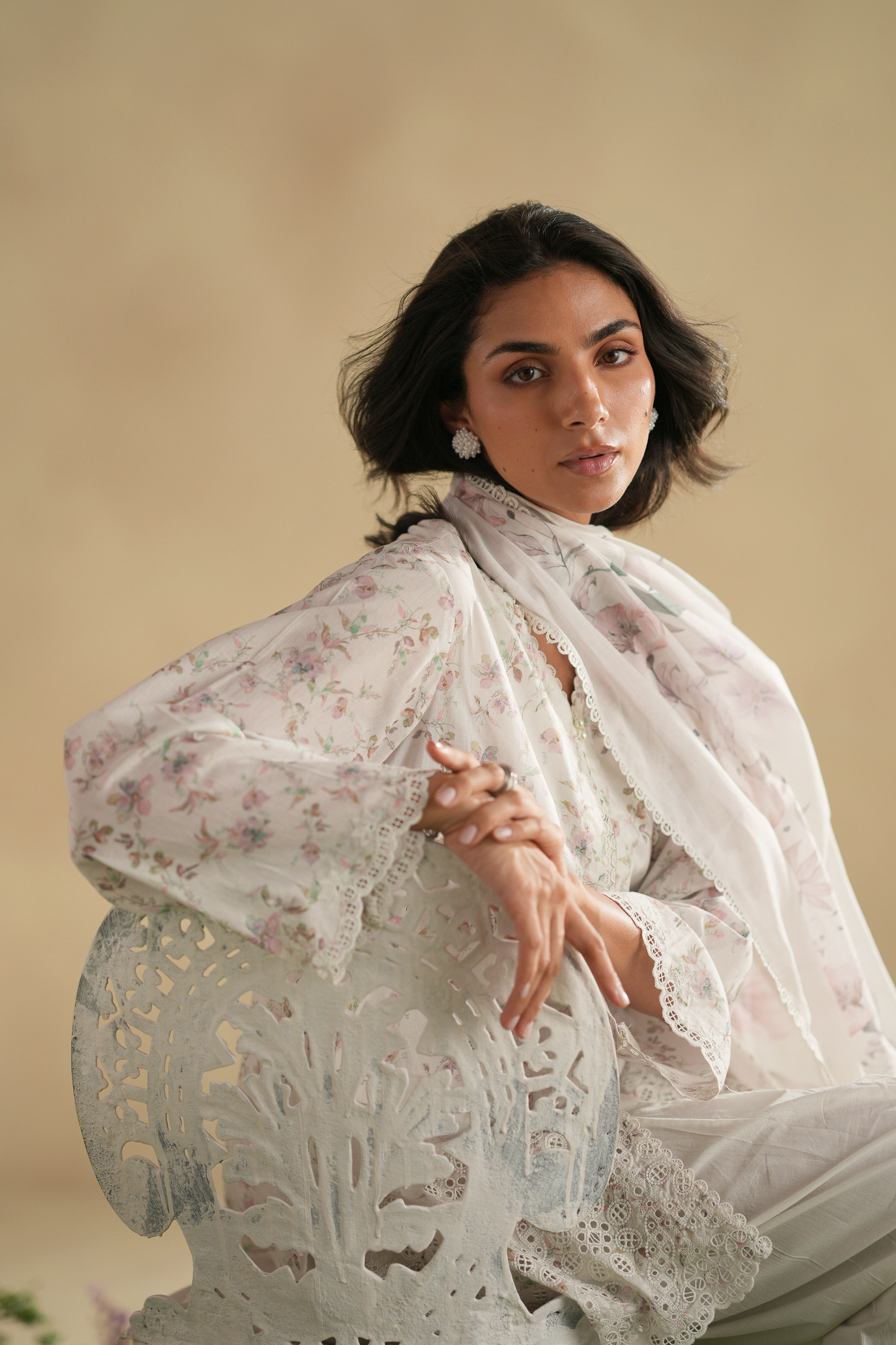 Rose Fleur - Luxury Lawn Suit