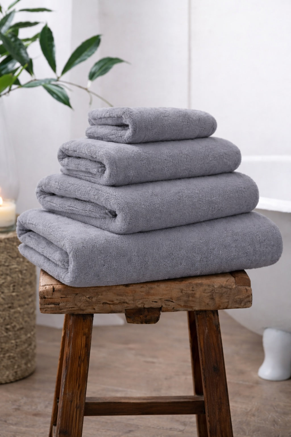 #color_light grey double stripe