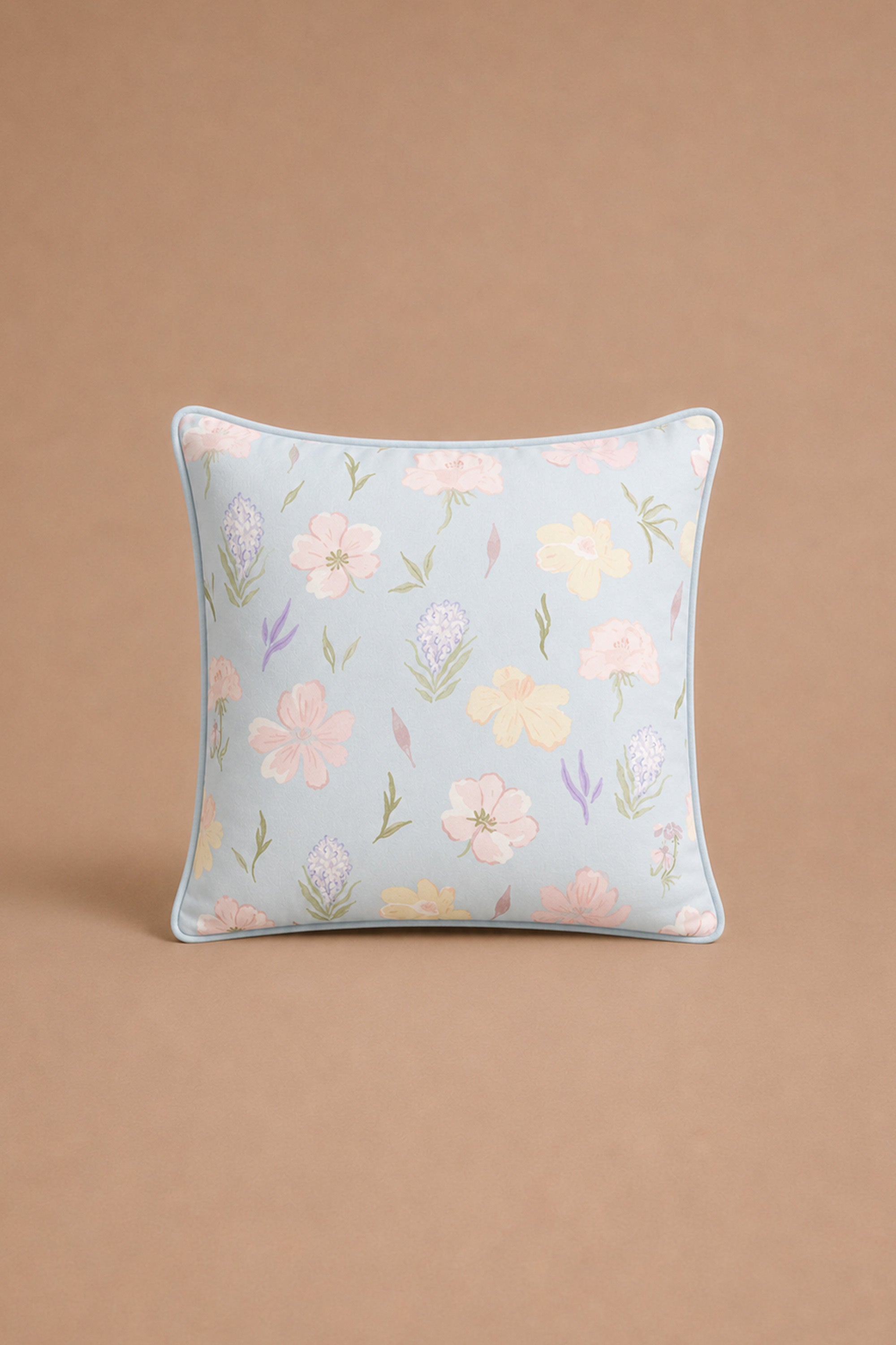 Gardenia Sateen Cushion Cover