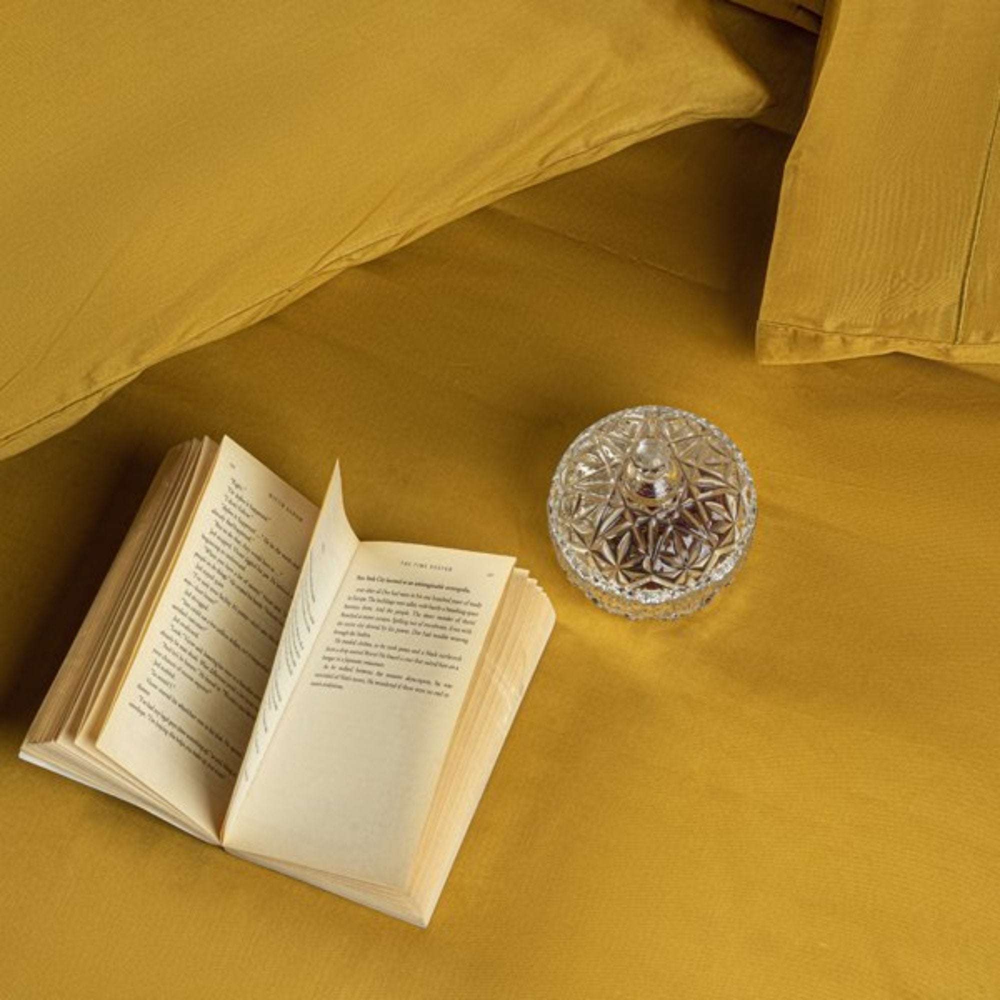 Honey Mustard Solid Bed Sheet Set - THE LINEN COMPANY