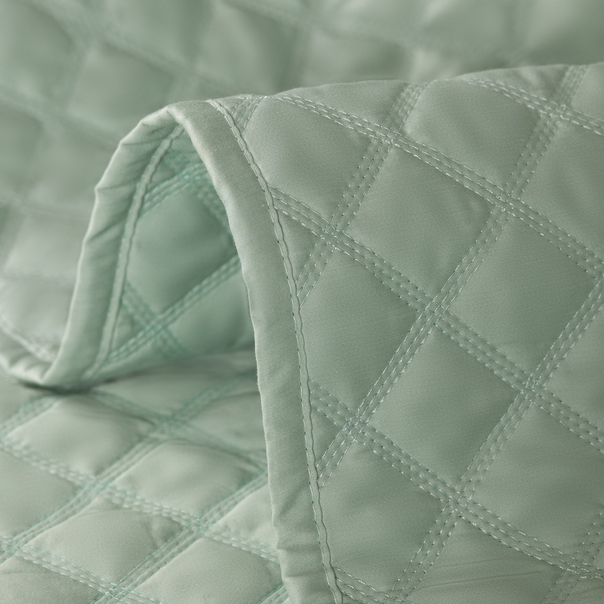 Mist Bedspread - THE LINEN COMPANY