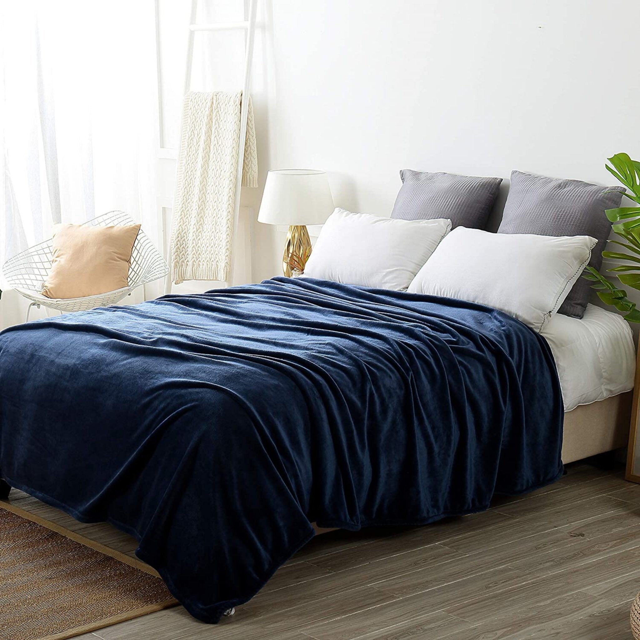 Navy Microfiber Plush Blanket