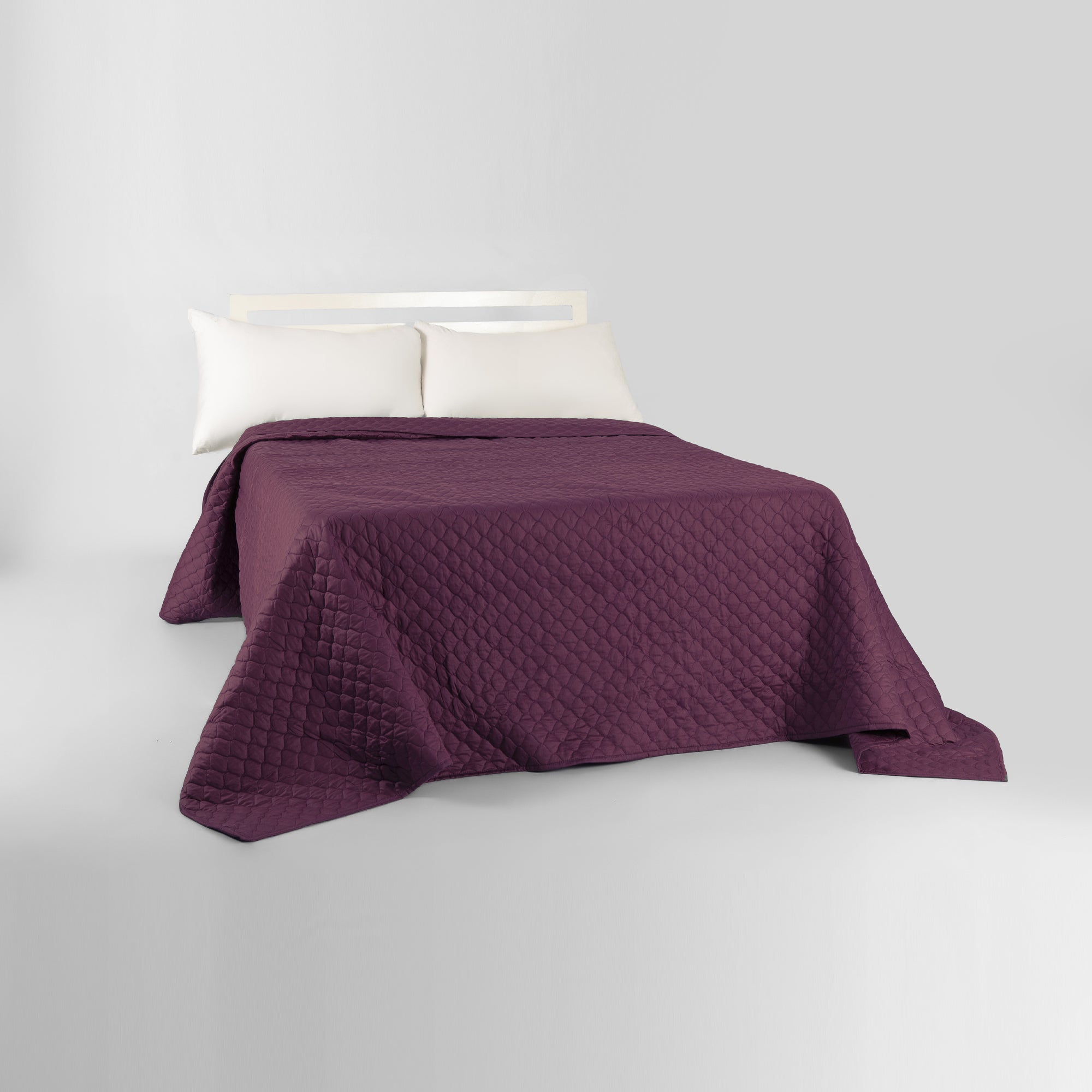 Plum Bedspread - THE LINEN COMPANY