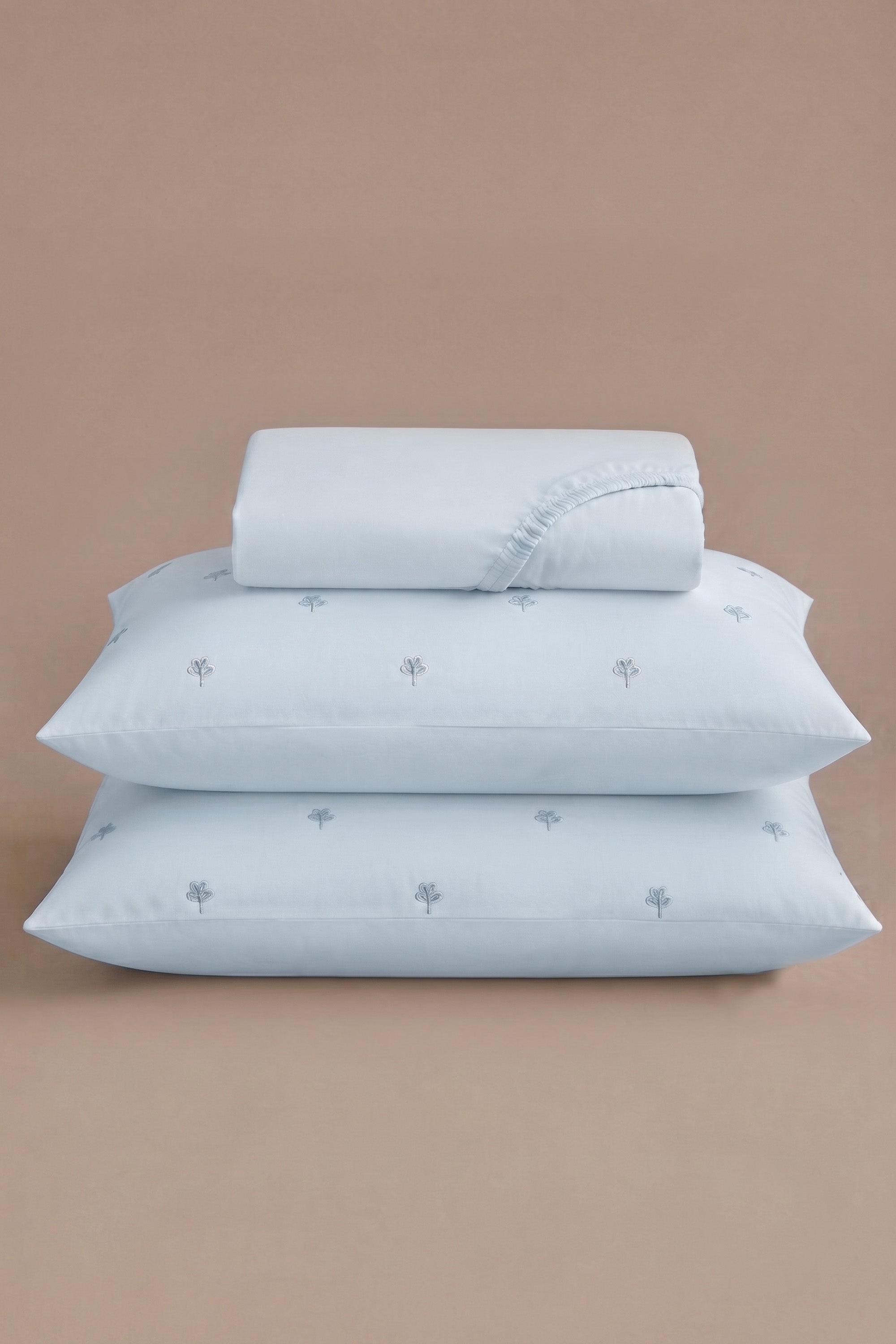 T400 Luxe Sky Embroidered Egyptian Cotton Bed Sheet Set