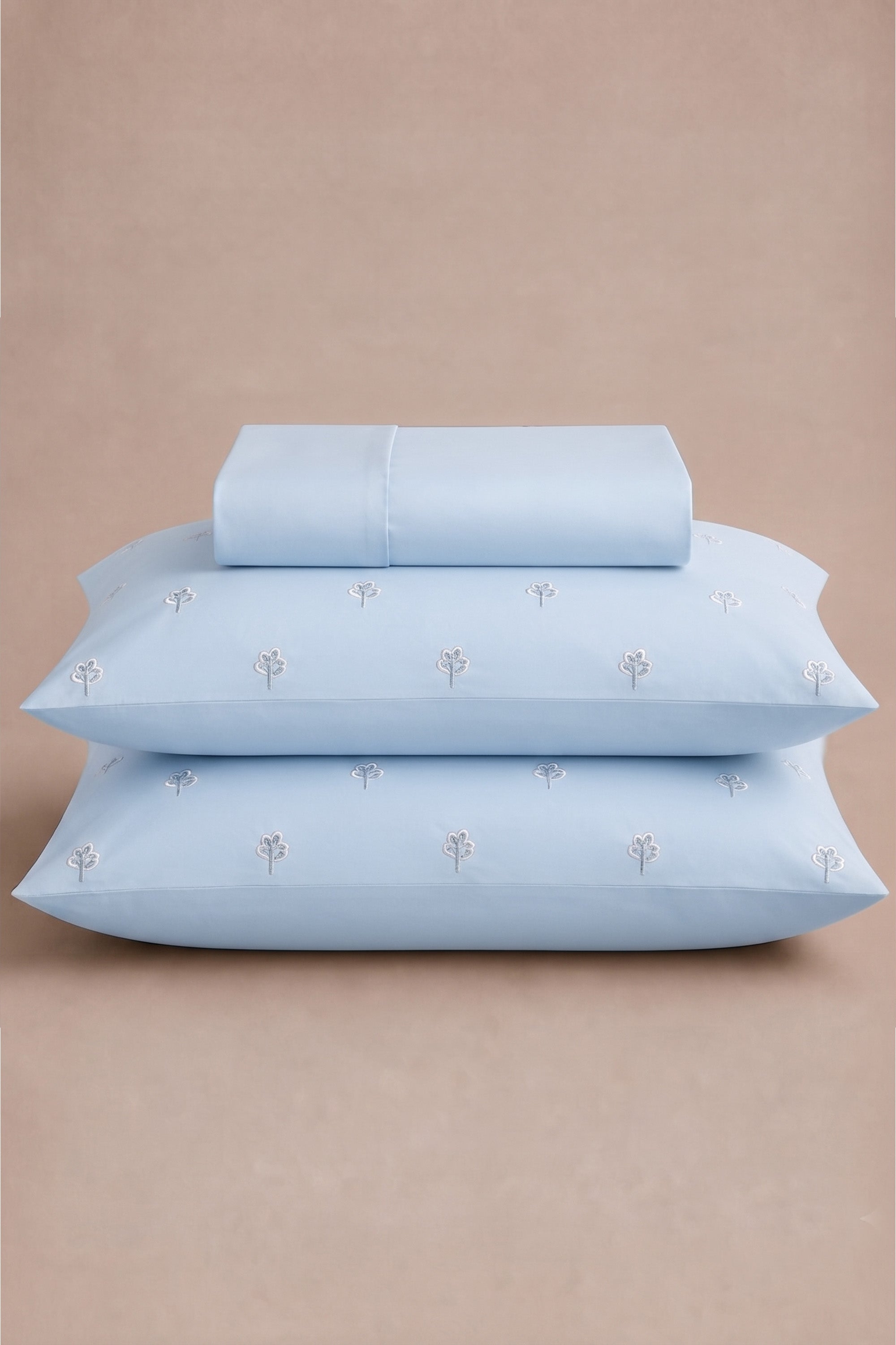 T400 Luxe Sky Embroidered Egyptian Cotton Bed Sheet Set