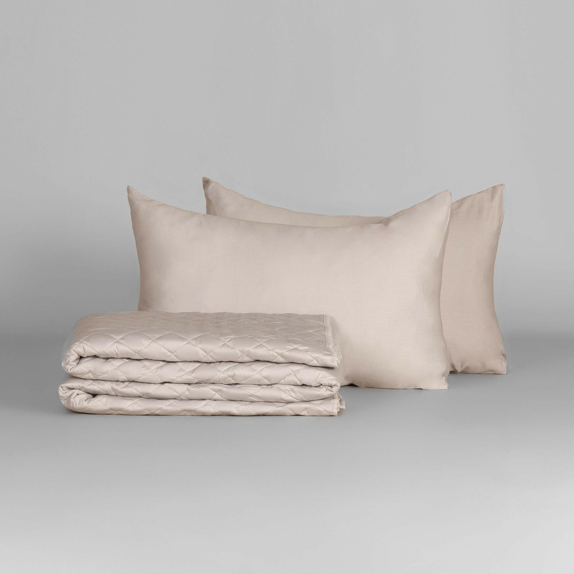 Soft Grey Quilted Bedspread Set - THE LINEN COMPANY