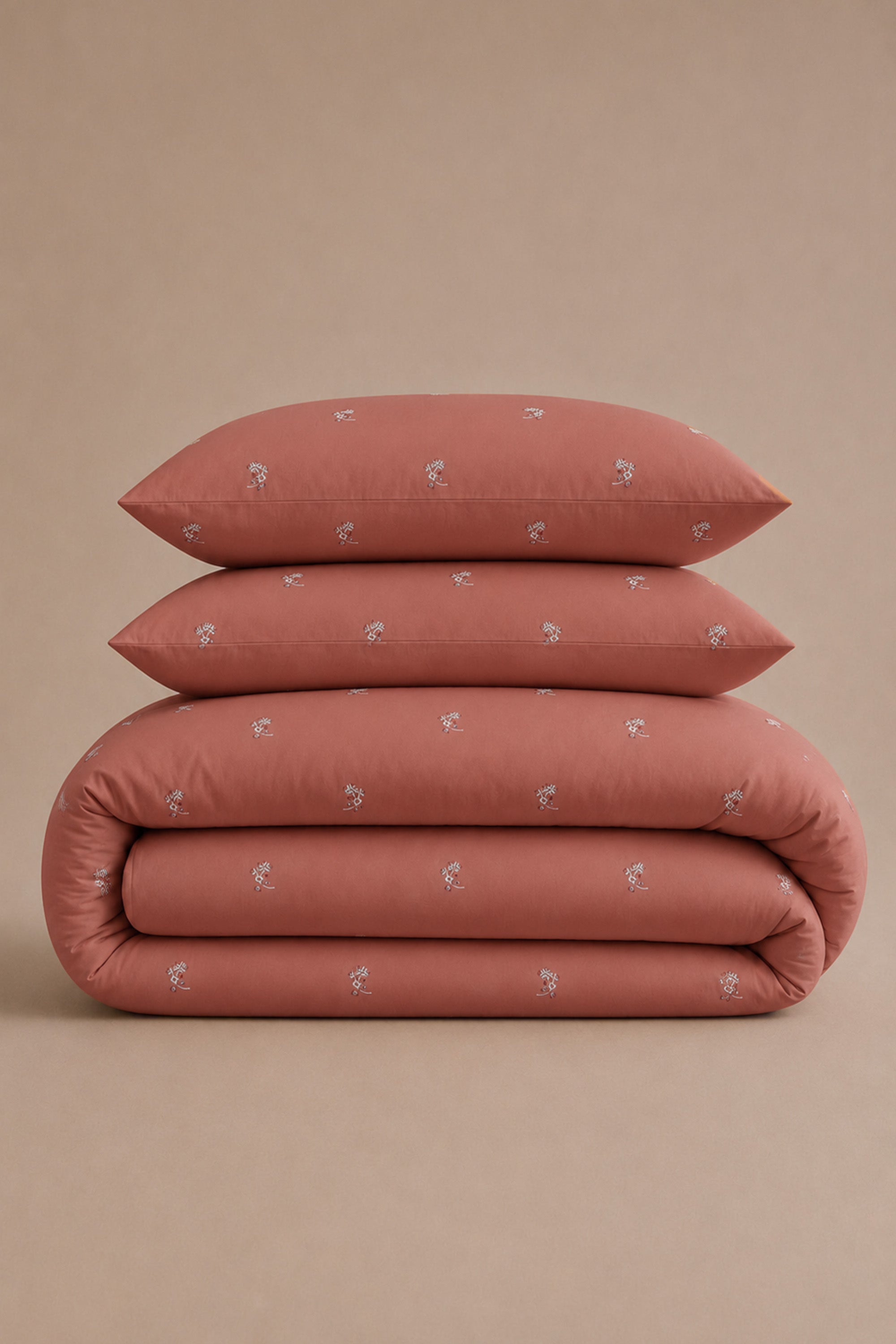 T400 Luxe Terracotta Embroidered Egyptian Cotton Duvet Cover Set