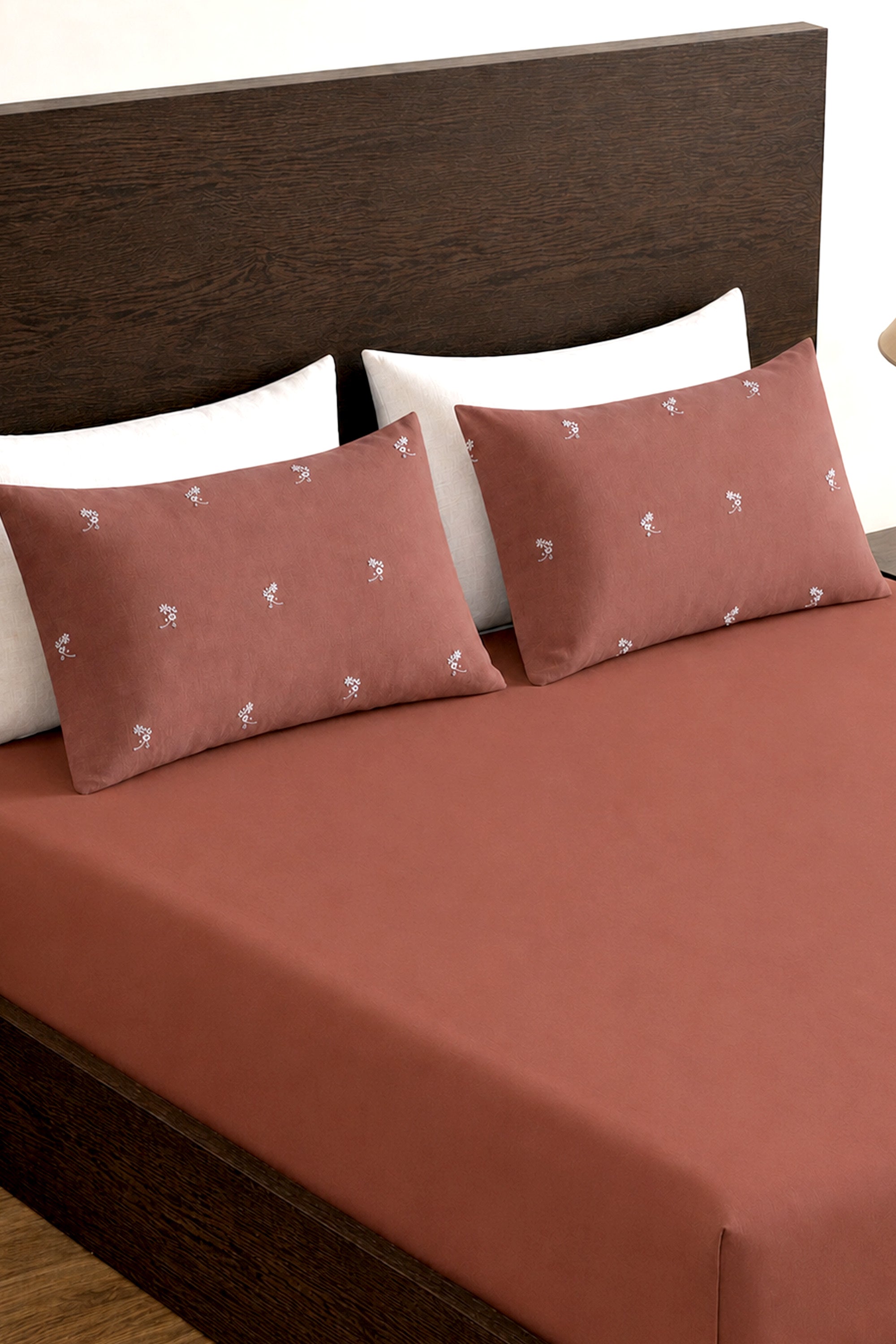 T400 Luxe Terracotta Embroidered Egyptian Cotton Bed Sheet Set
