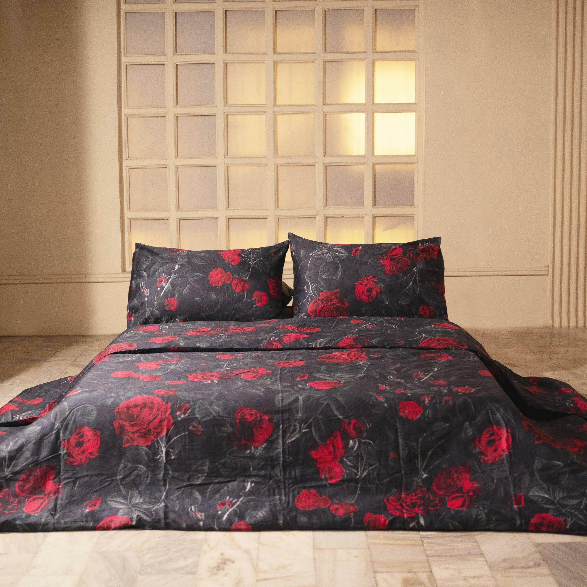 The Linen Company Bedding Scandal Duvet Cover Set